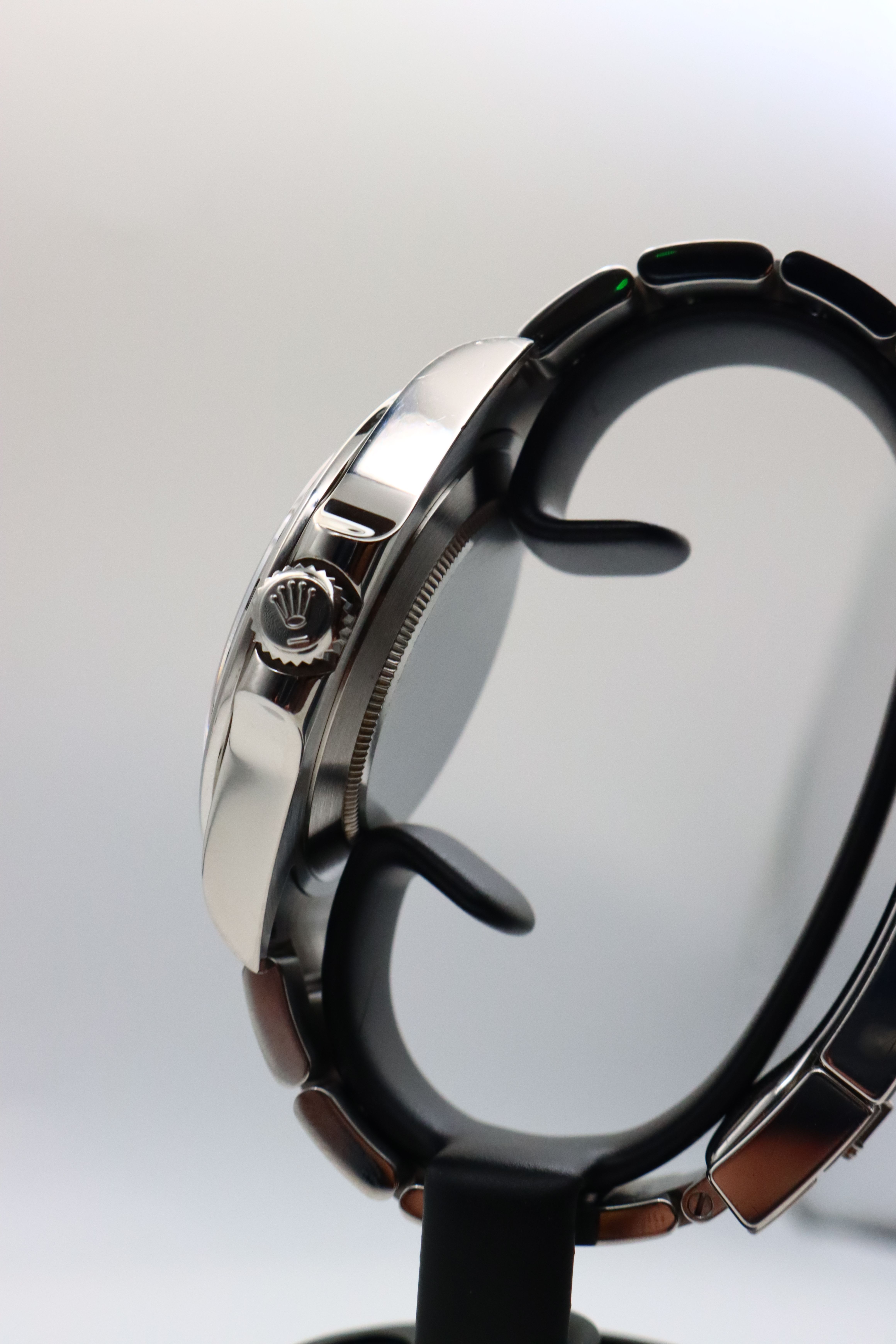 Rolex Explorer II 216570 Thumbnail 2