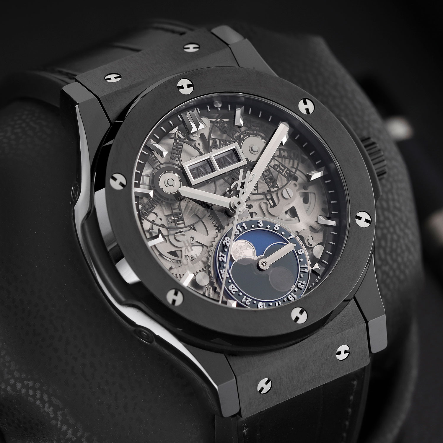 Hublot Classic Fusion 547.CX.0170.LR Thumbnail 6
