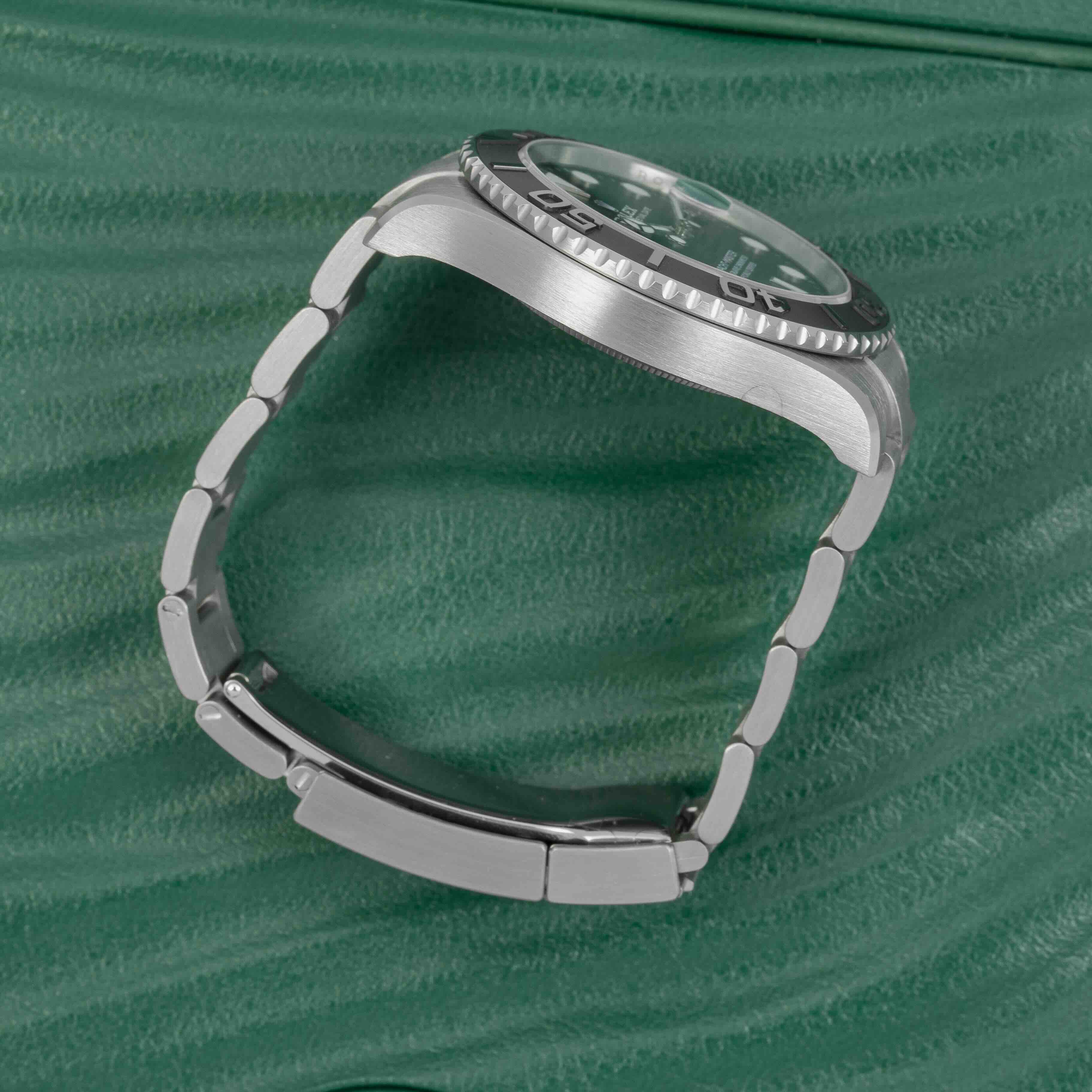 Rolex Yacht-Master 226627 Thumbnail 4