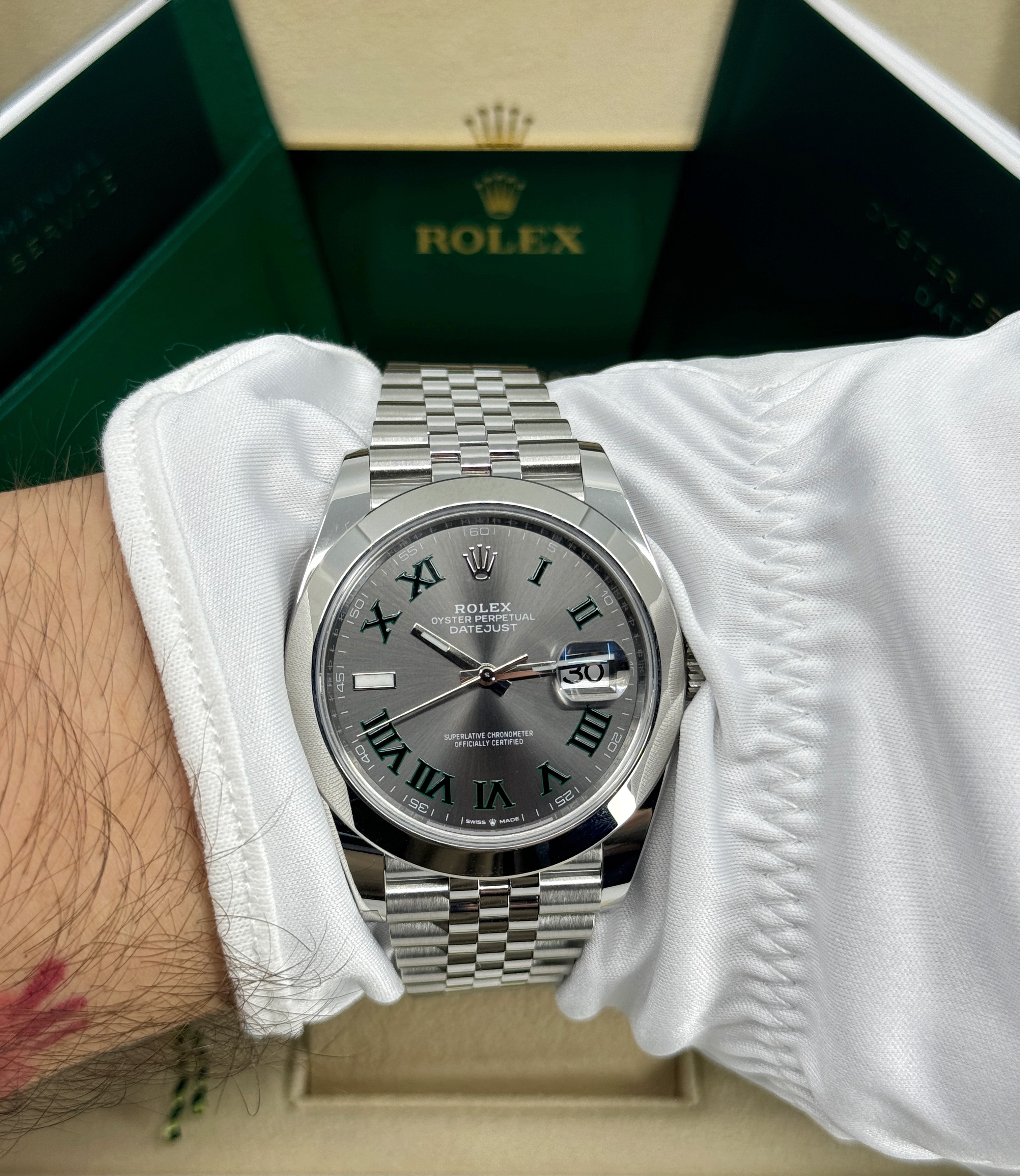 Rolex Datejust 41 126300 Thumbnail 5