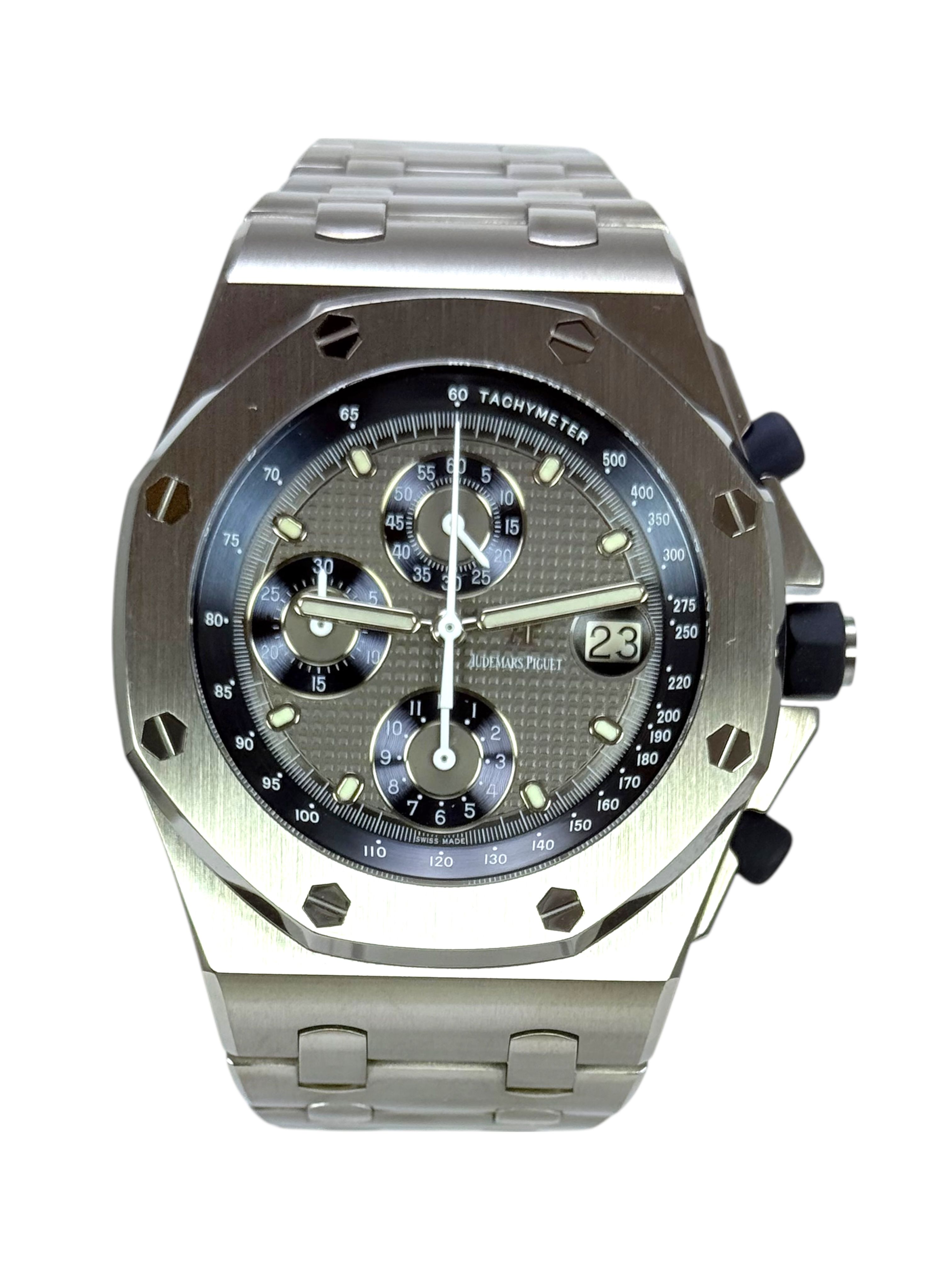Audemars Piguet Royal Oak Offshore 25721TI.OO.1000TI.01 Thumbnail 1