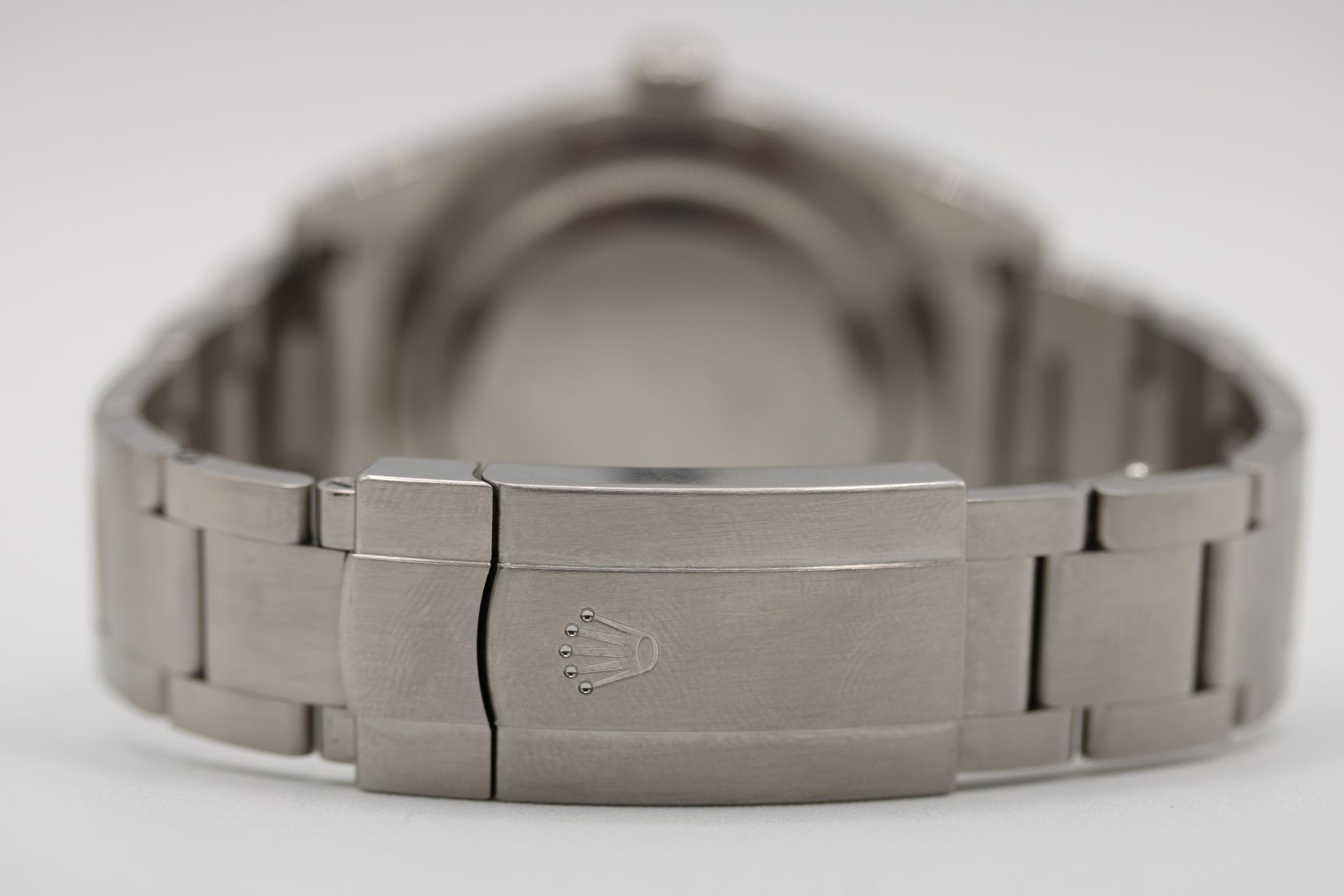 Rolex Oyster Perpetual 114300 Thumbnail 5