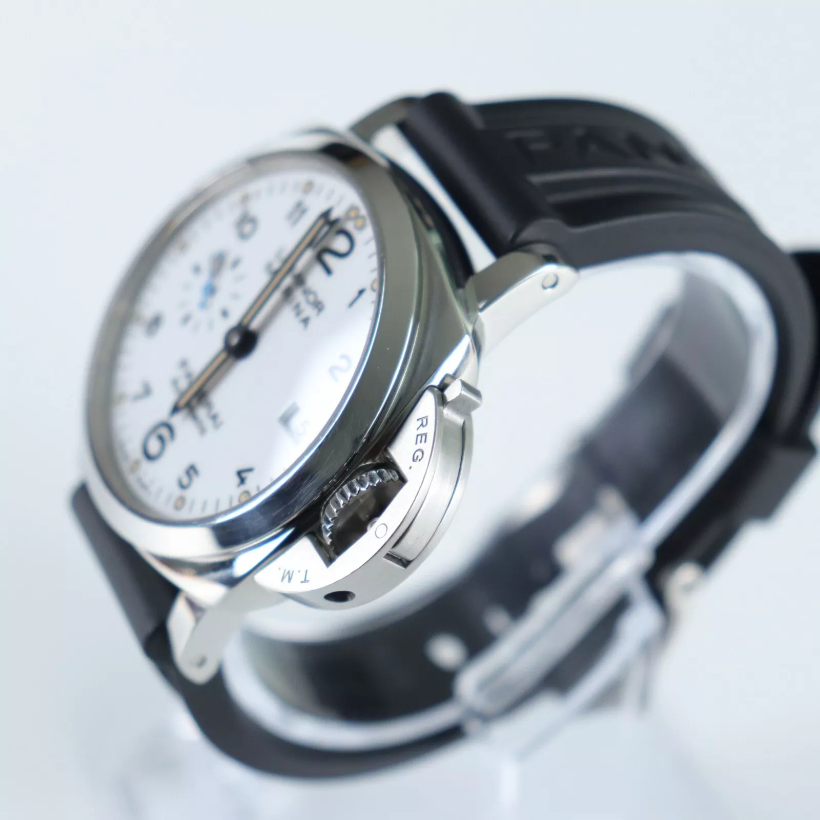 Panerai Luminor Marina PAM01523 Thumbnail 6