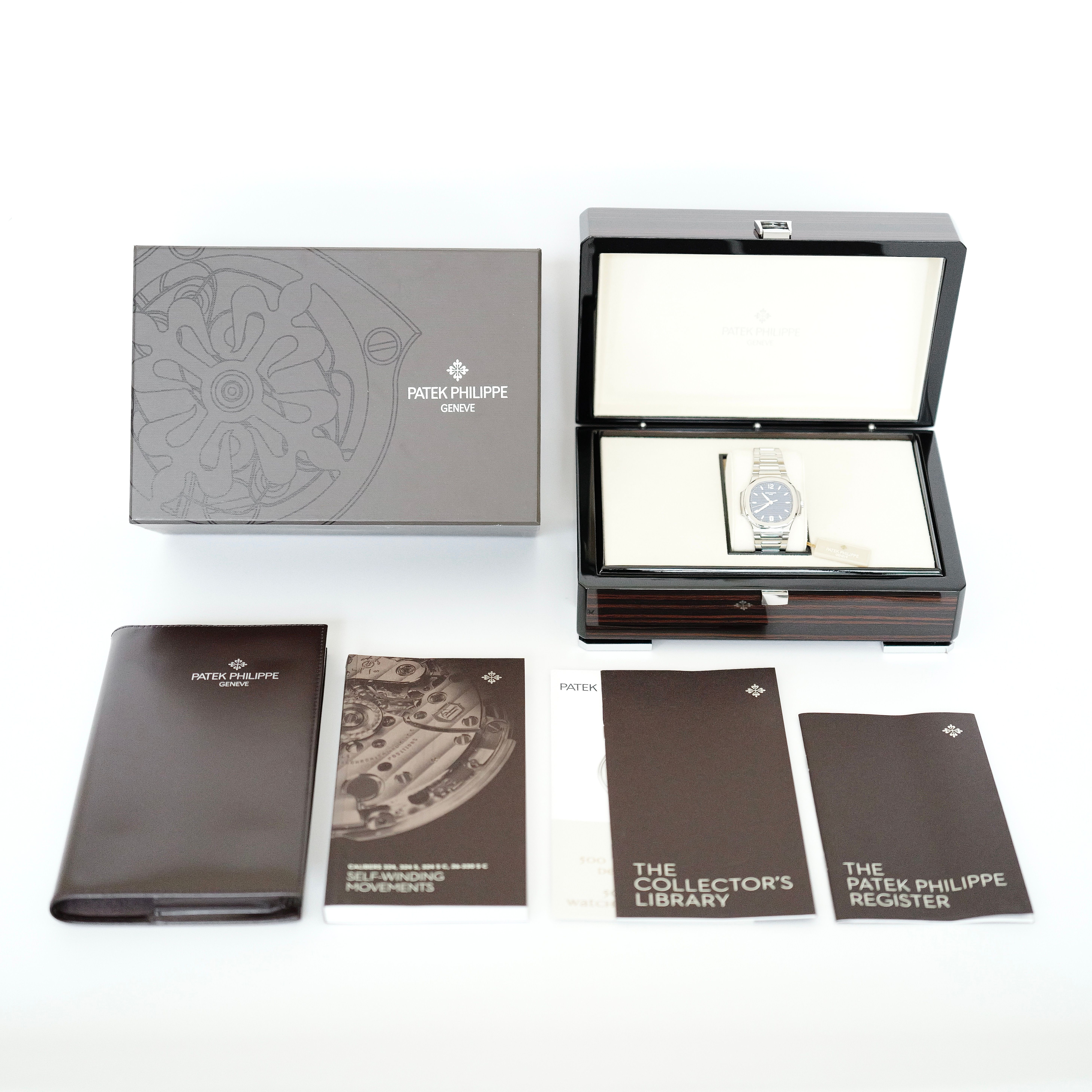 Patek Philippe Nautilus 7118/1A-001 Thumbnail 5