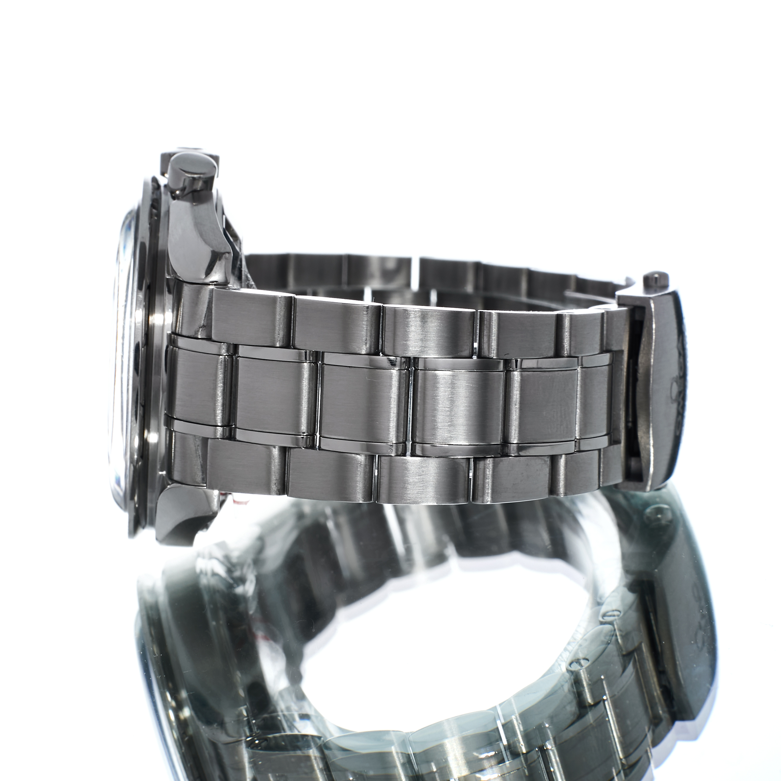 Omega Speedmaster Moonwatch 311.30.42.30.01.005 Thumbnail 2