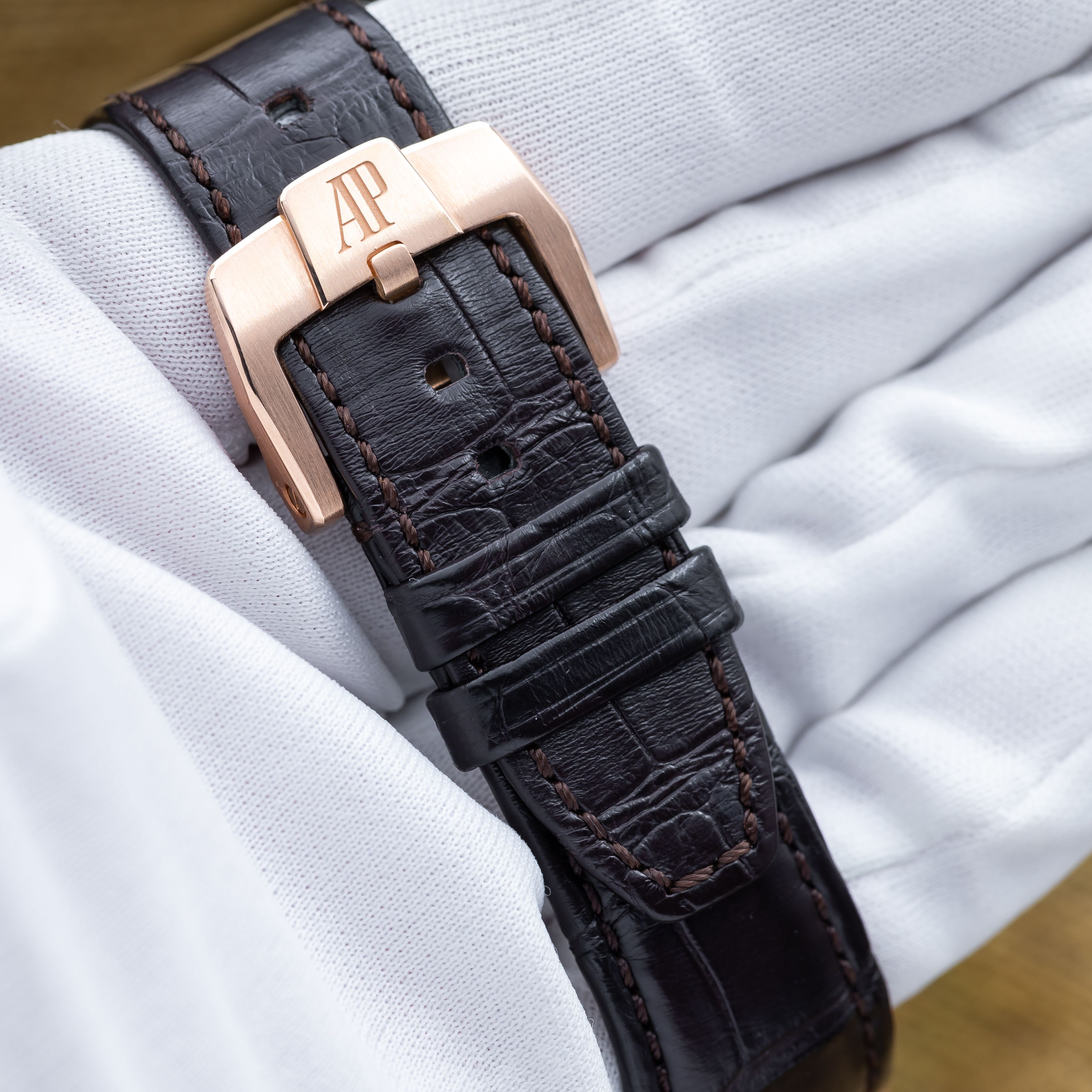 Audemars Piguet CODE 11.59 15210OR.OO.A099CR.01 Thumbnail 3