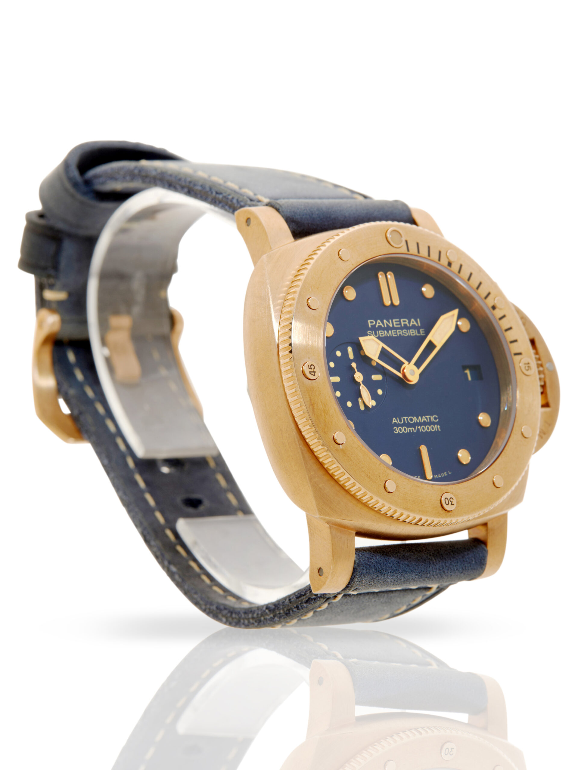 Panerai Submersible PAM01074 Thumbnail 3