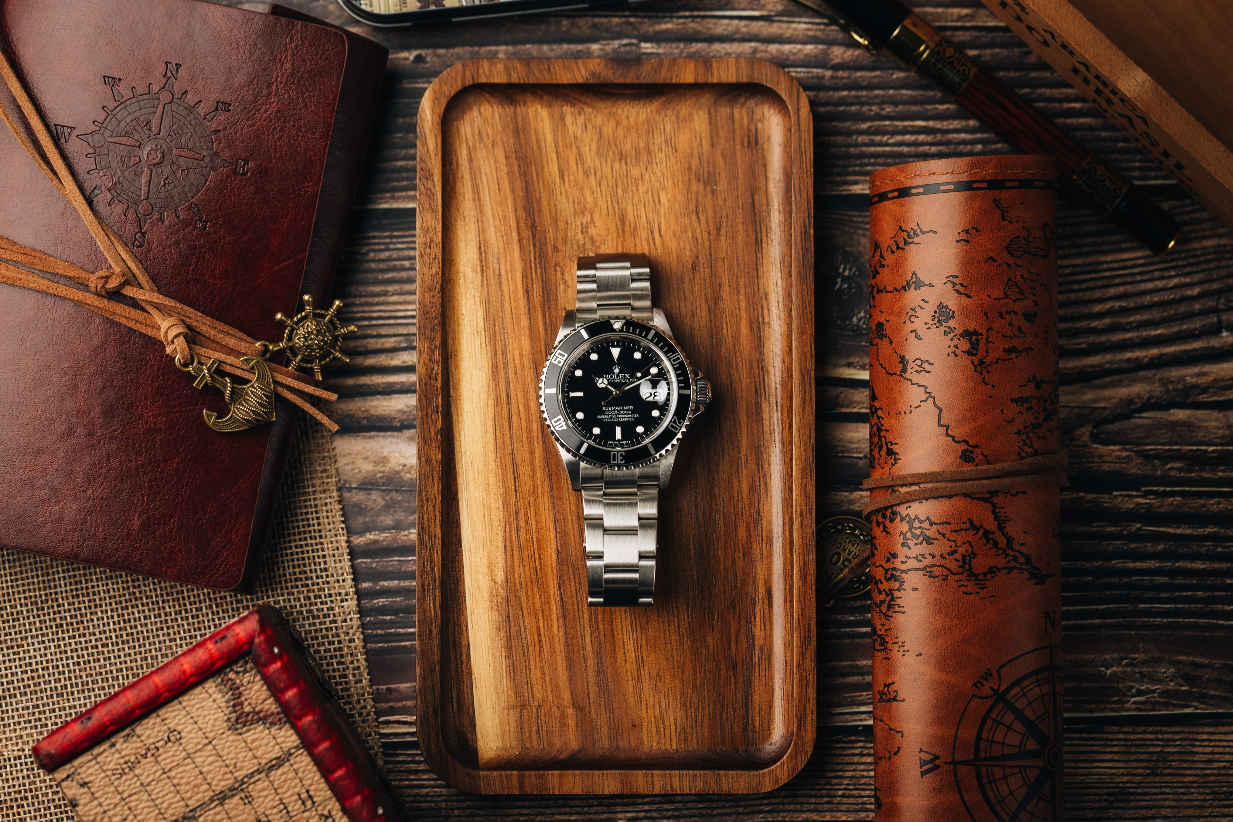 Rolex Submariner 16610 Thumbnail 6