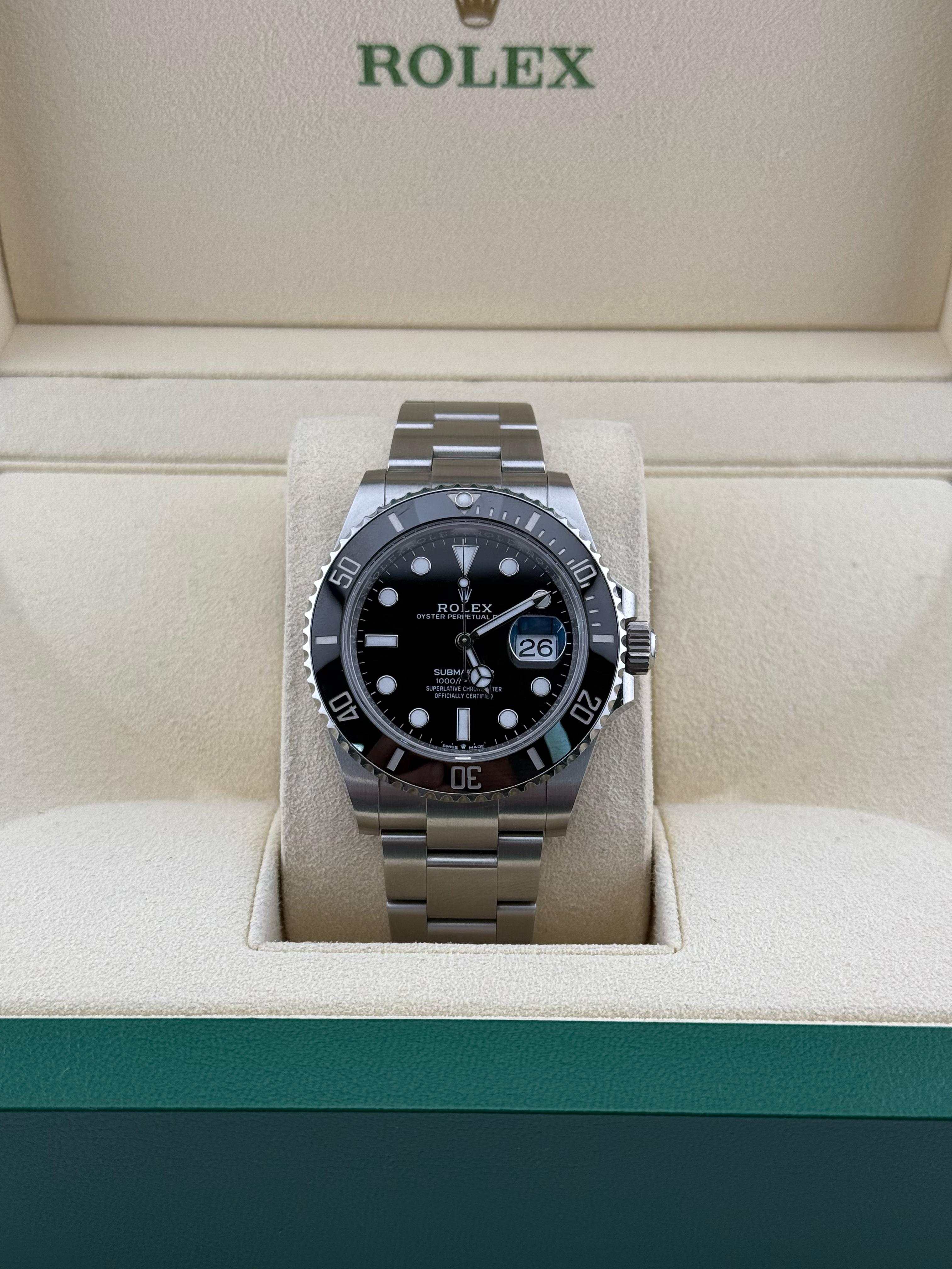 Rolex Submariner 126610 LN Thumbnail 2