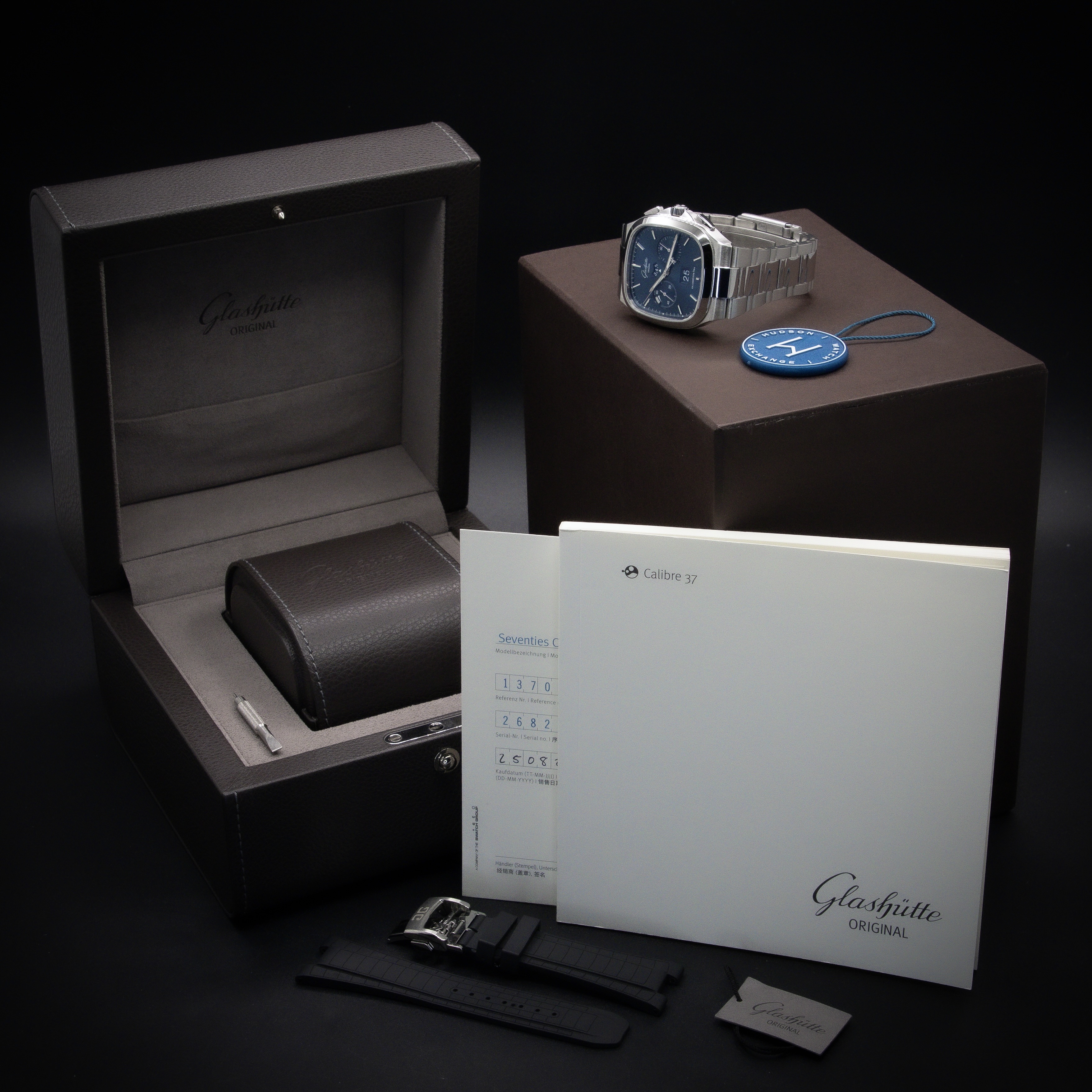 Glashutte Original Seventies Panorama Date 1-37-02-08-02-70 Thumbnail 6