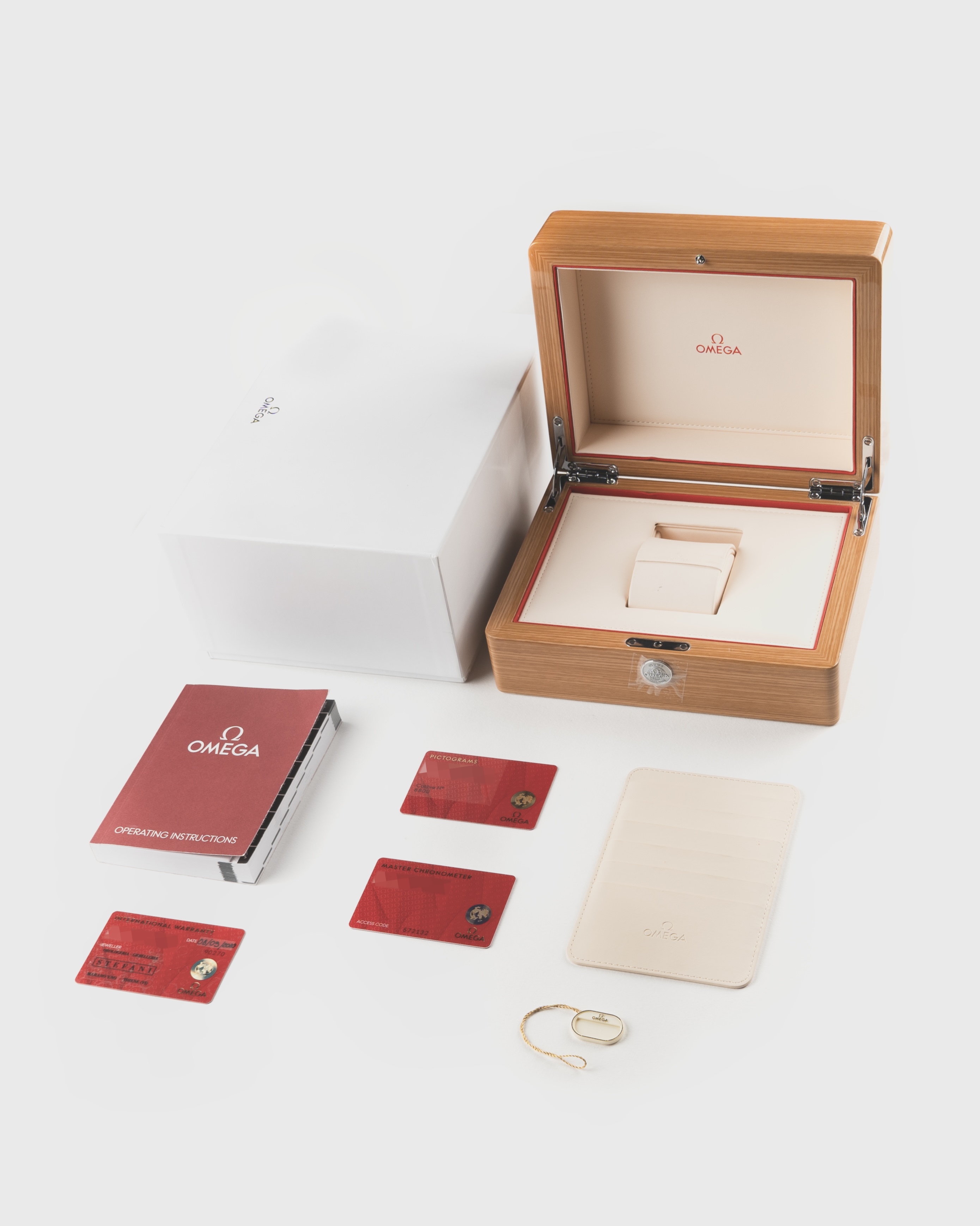 Omega Seamaster Diver 300m 210.32.42.20.06.001 Thumbnail 7