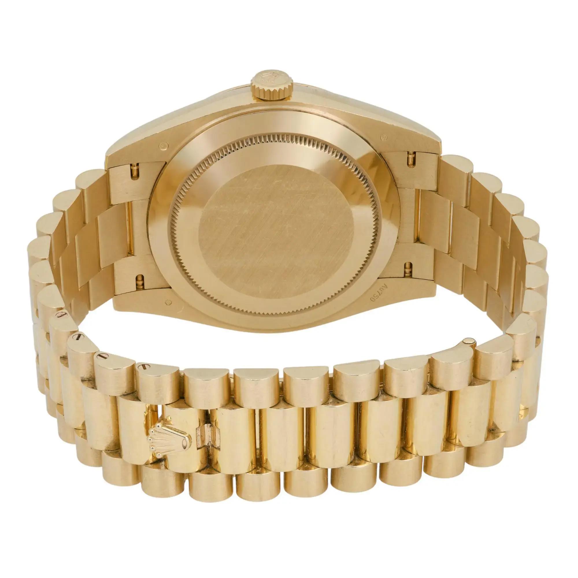 Rolex Day-Date 40 228238 Thumbnail 3