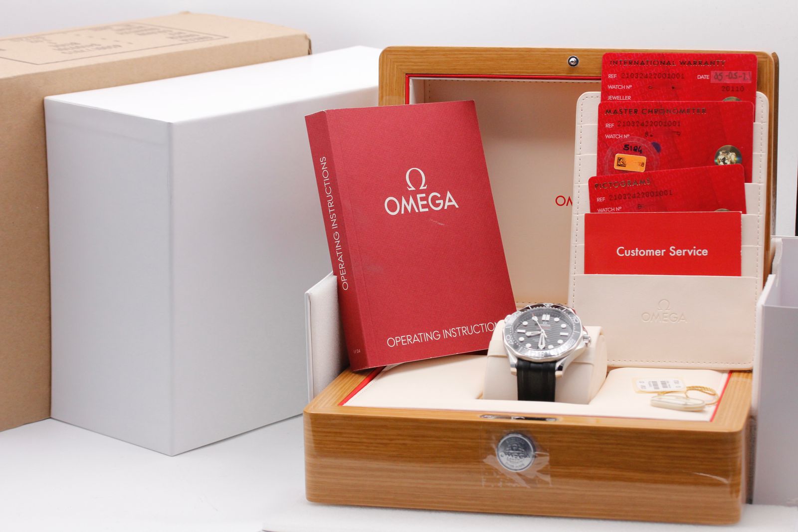 Omega Seamaster Diver 300m 210.32.42.20.01.001 Thumbnail 5