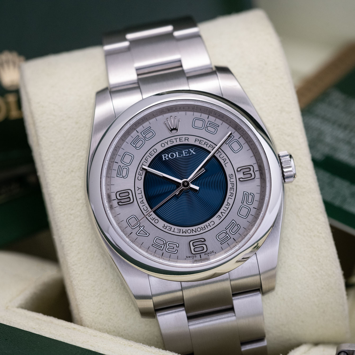 Rolex Oyster Perpetual 116000 Thumbnail 6