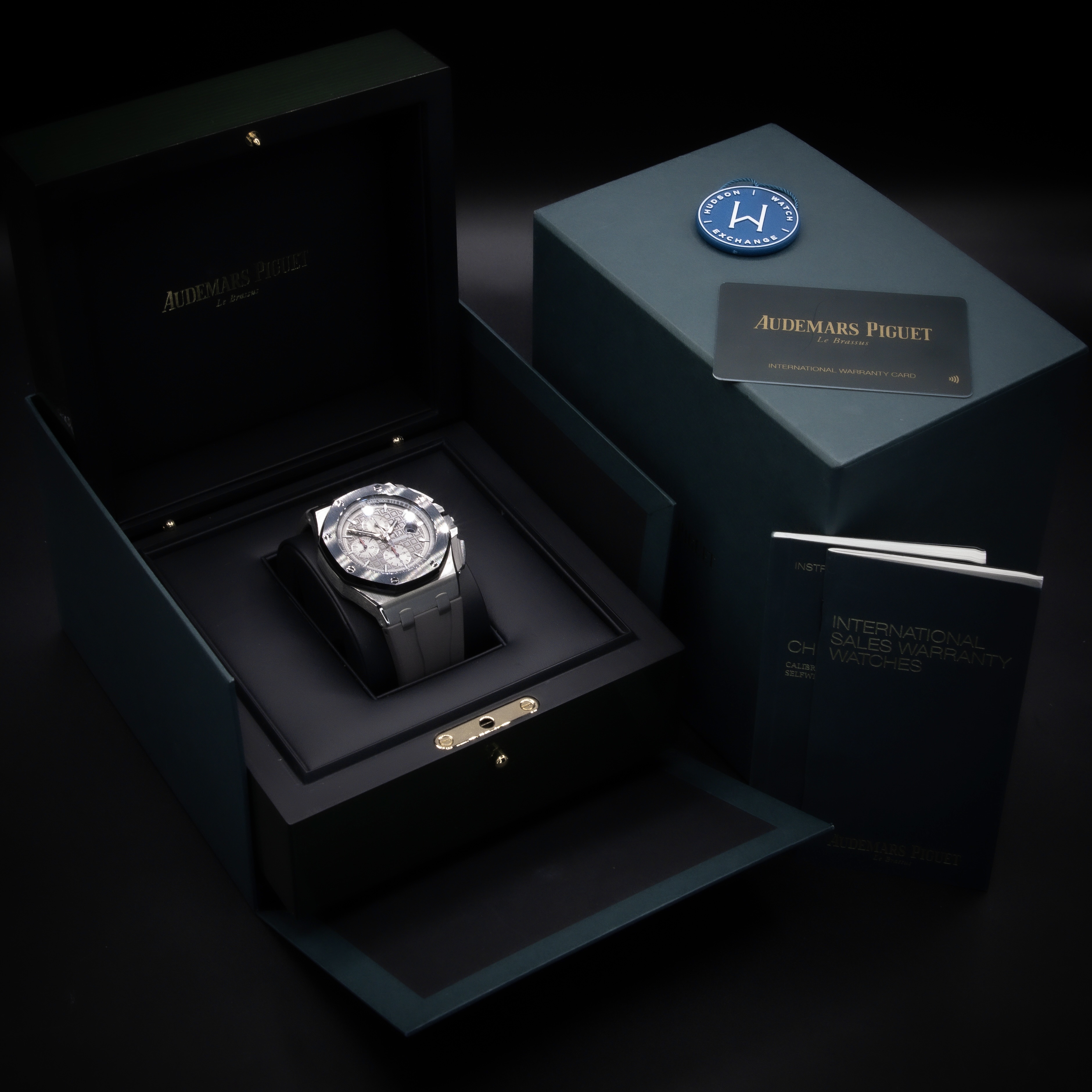 Audemars Piguet Royal Oak Offshore 26400IO.OO.A004CA.01 Thumbnail 7