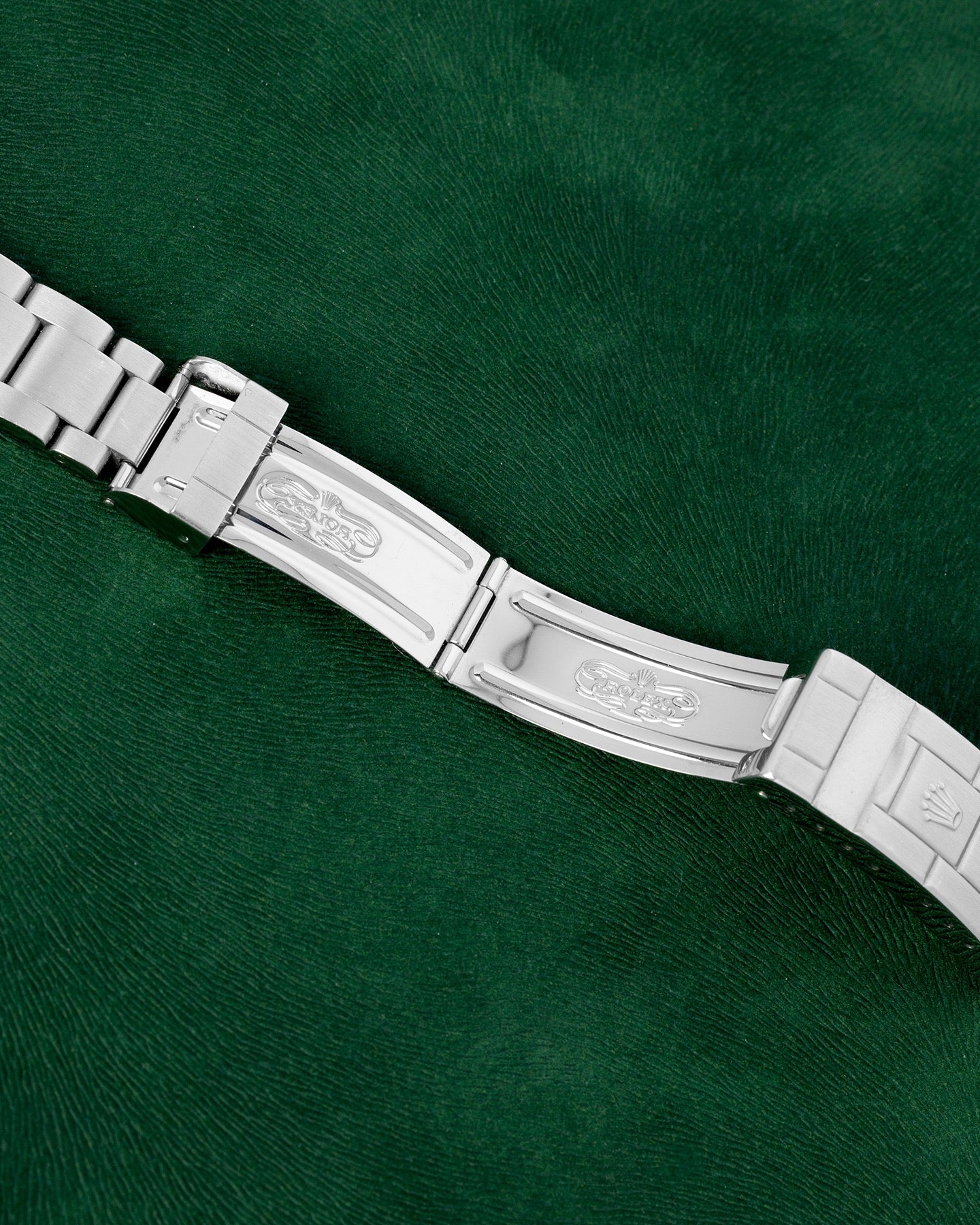 Rolex Submariner 16610 Thumbnail 3