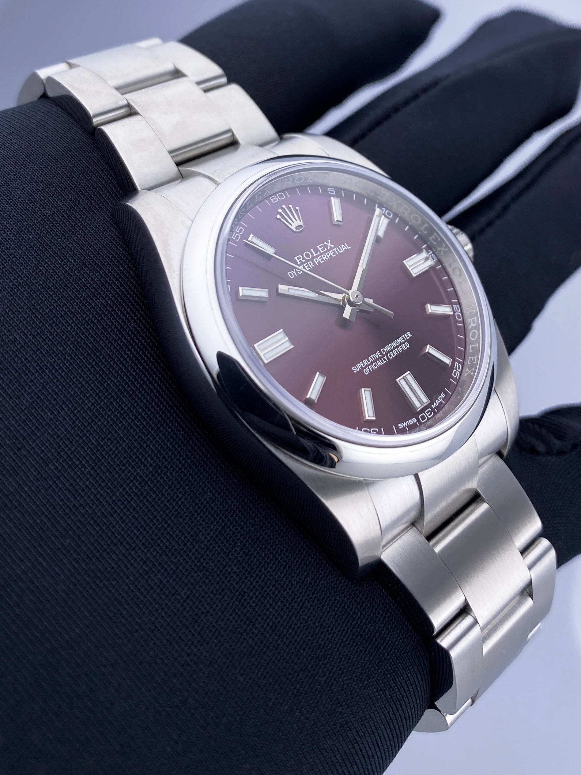 Rolex Oyster Perpetual 116000 Thumbnail 3