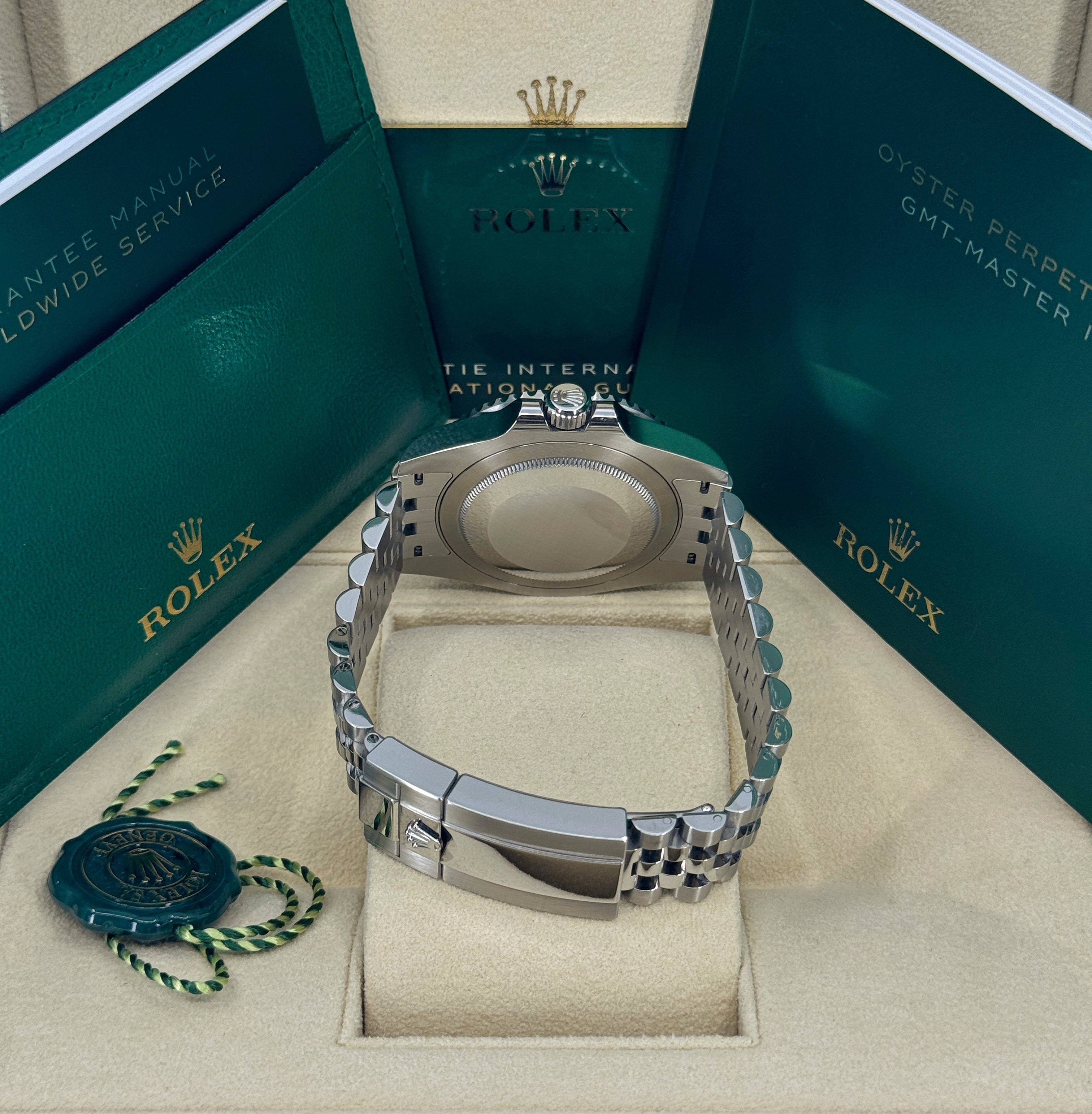 Rolex GMT Master II 126710 BLNR Thumbnail 4