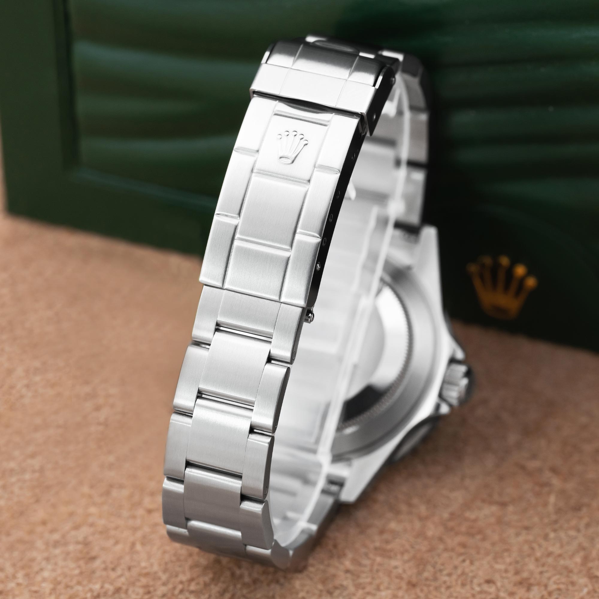 Rolex Submariner 16610 Thumbnail 3