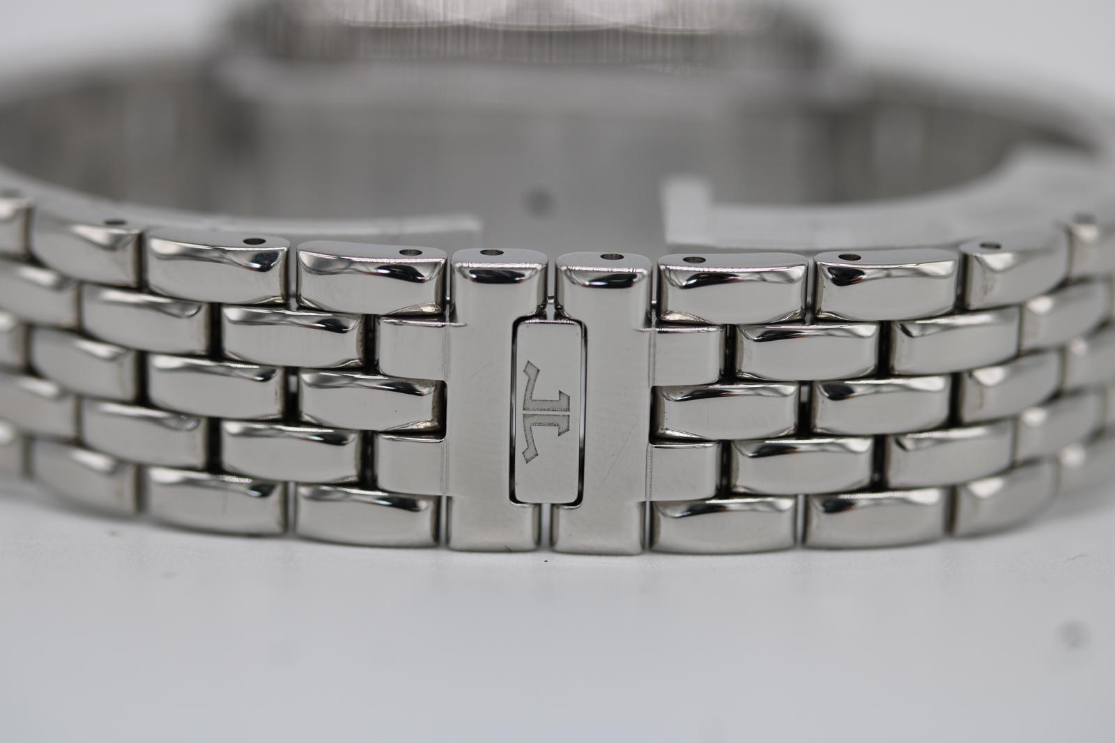 Jaeger-LeCoultre Reverso Classic Small 2618130 Thumbnail 3