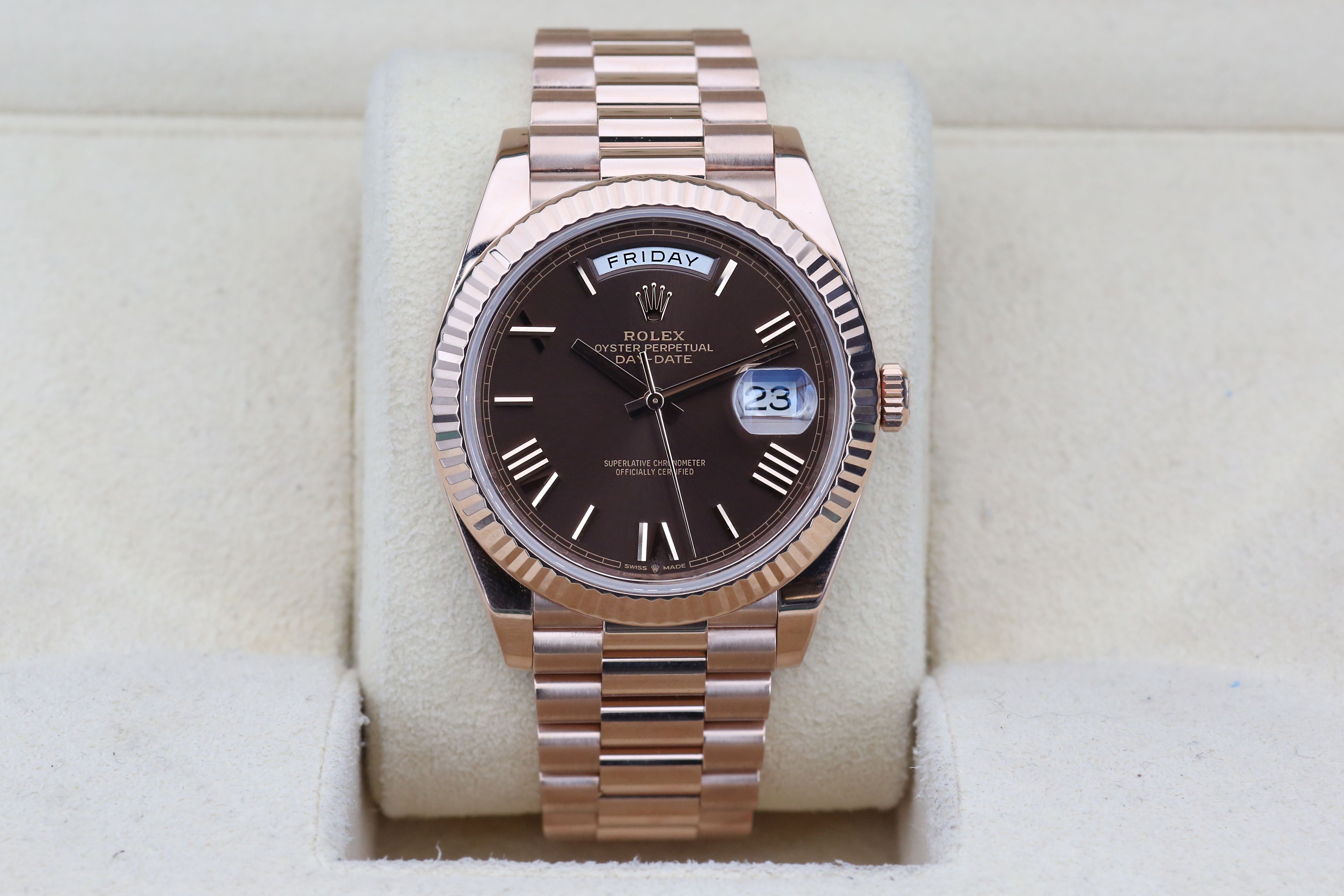 Rolex Day-Date 40 228235 Thumbnail 4