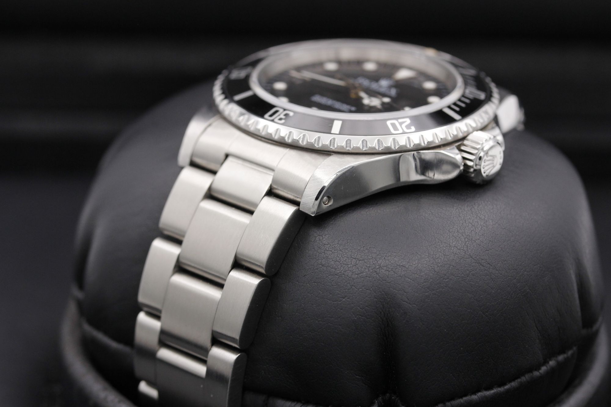 Rolex Submariner 14060 Thumbnail 2