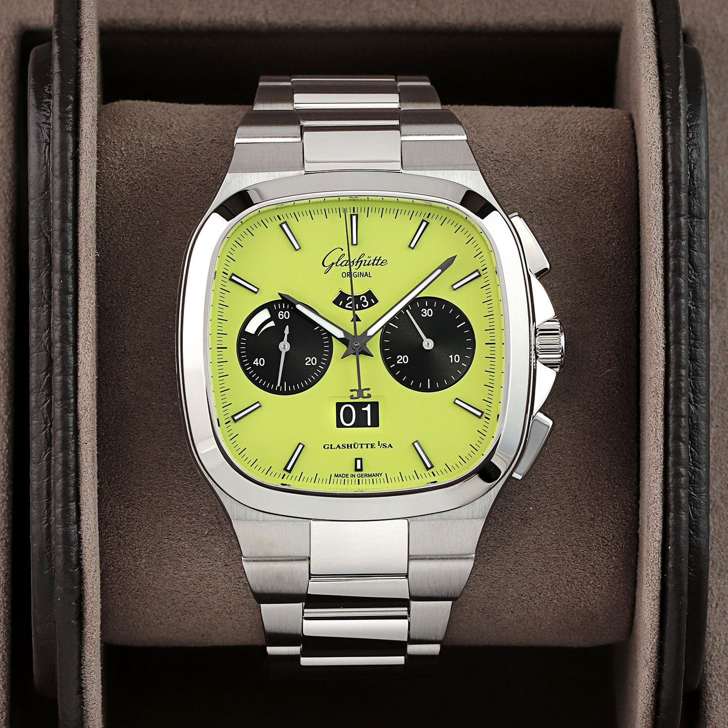 Glashutte Original Seventies Panorama Date 1-37-02-19-02-70 Thumbnail 2