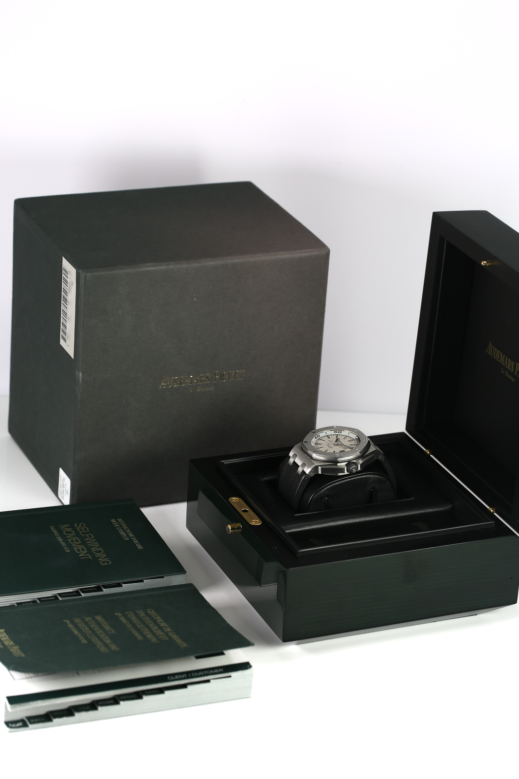 Audemars Piguet Royal Oak Offshore 15710ST.OO.A002CA.02 Thumbnail 7