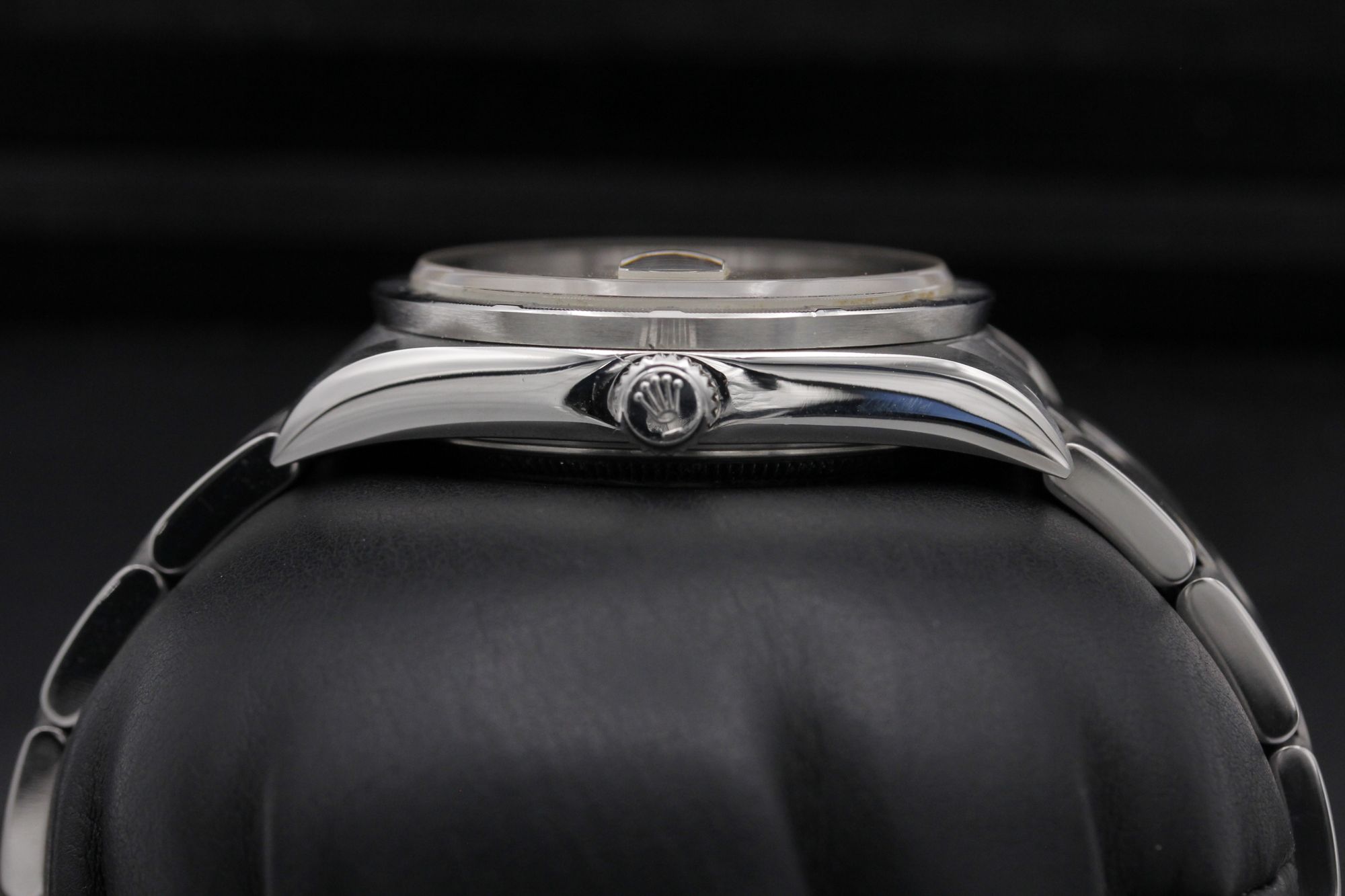 Rolex Oyster Perpetual Date 15210 Thumbnail 3