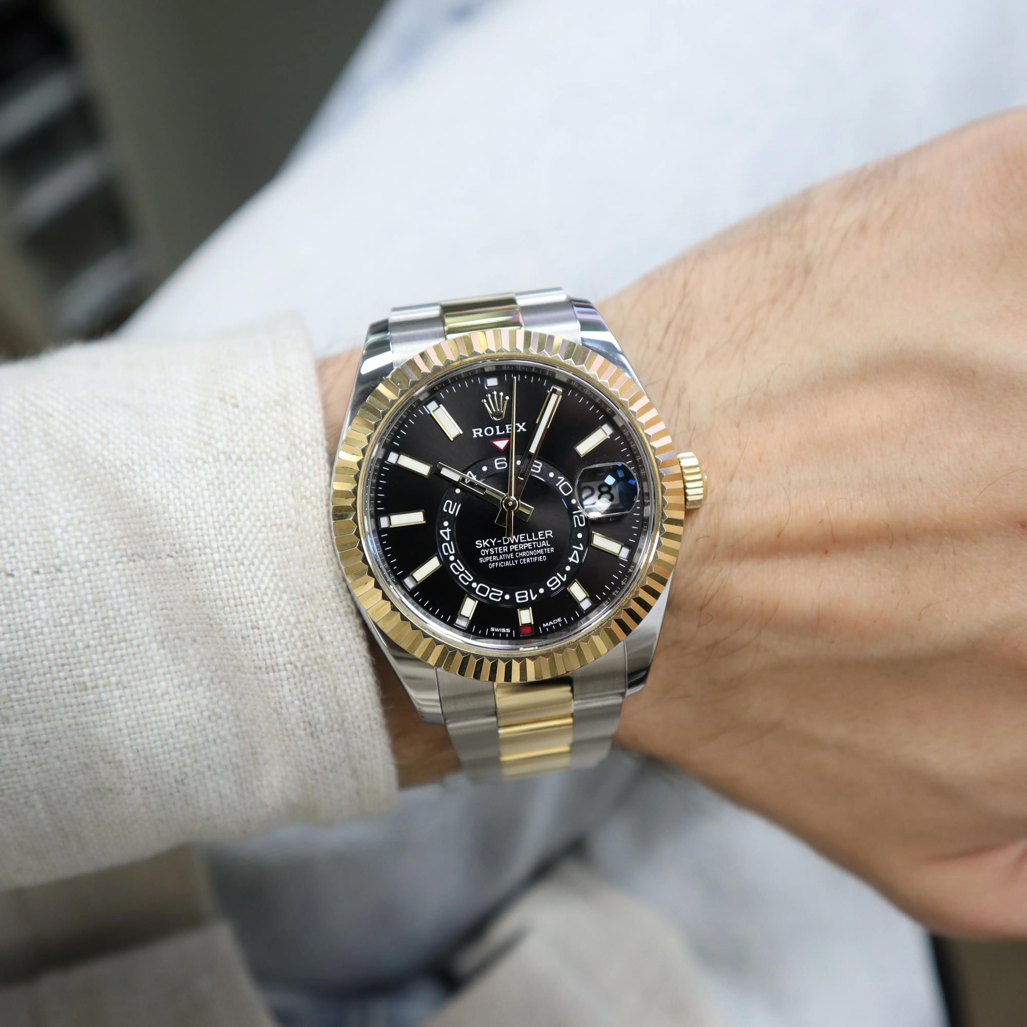 Rolex Sky-Dweller 326933 Thumbnail 5