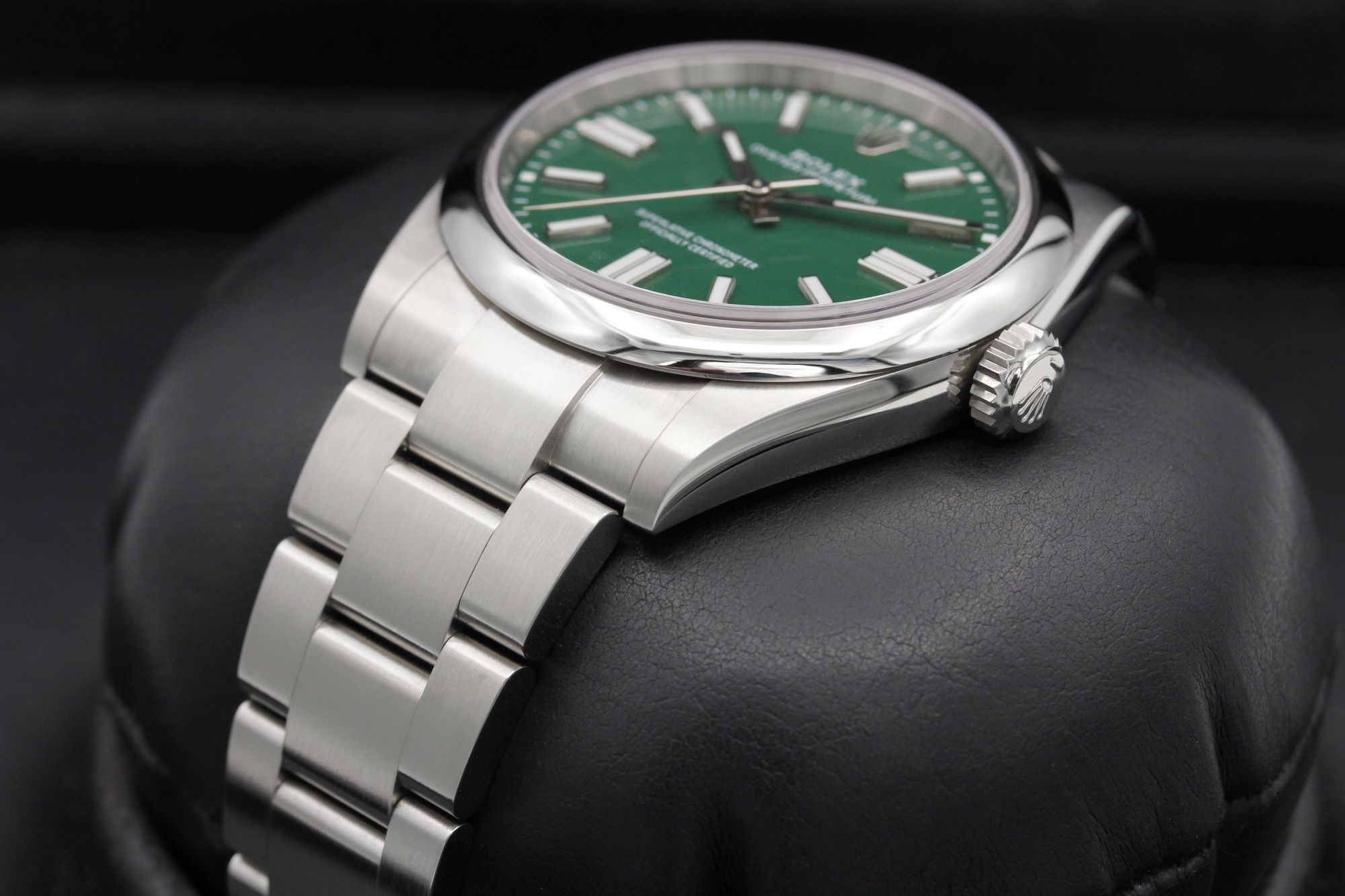 Rolex Oyster Perpetual 41 134300 Thumbnail 2