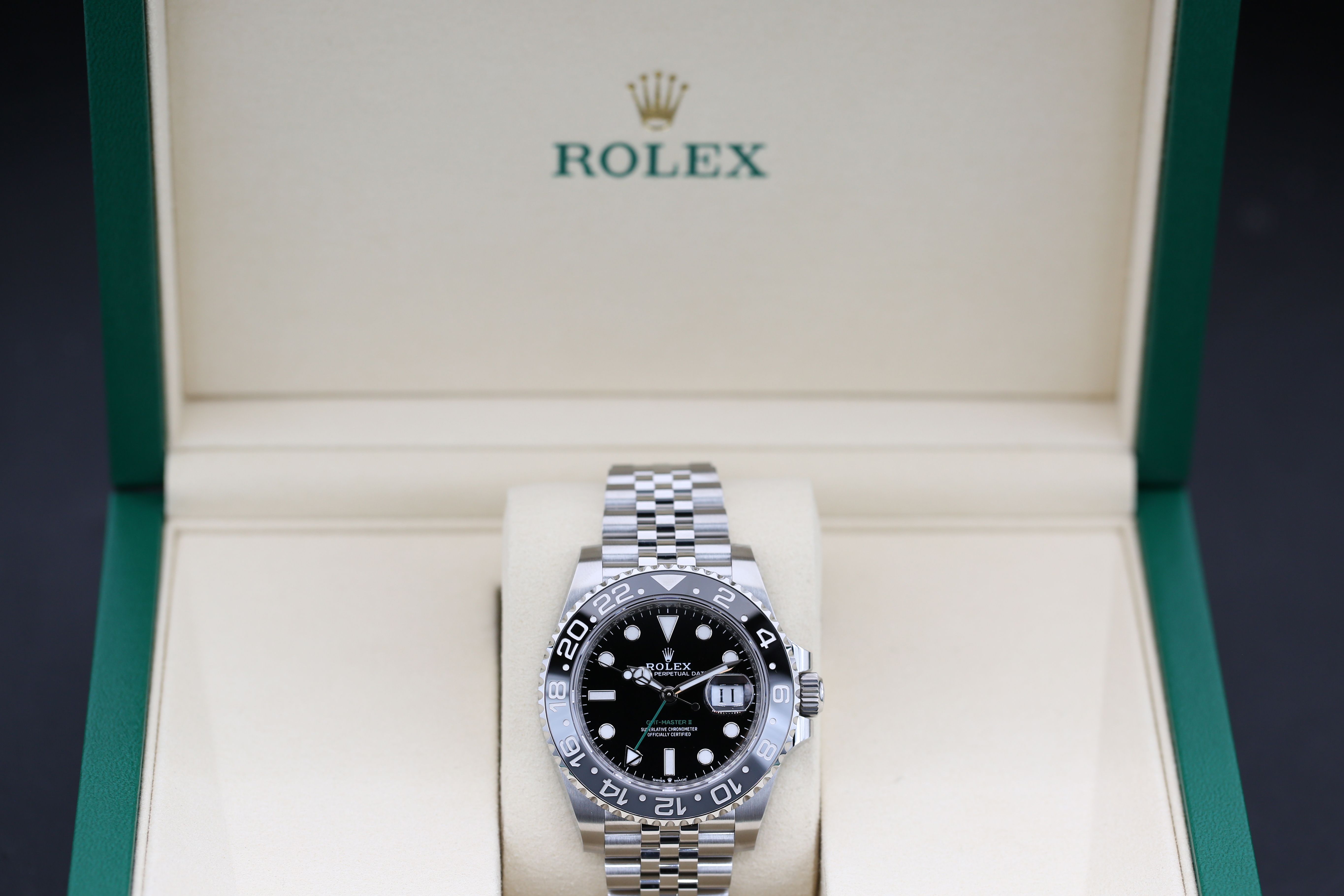 Rolex GMT Master II 126710 GRNR Thumbnail 4