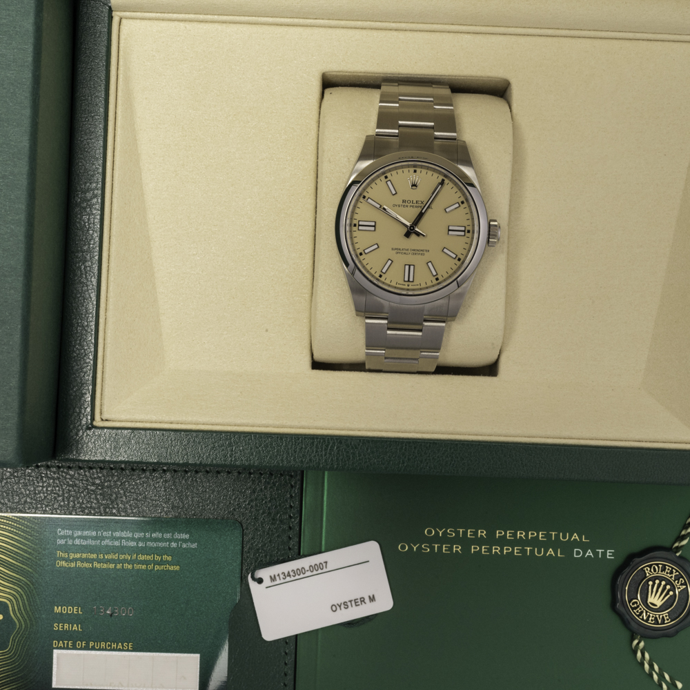 Rolex Oyster Perpetual 41 134300 Thumbnail 5