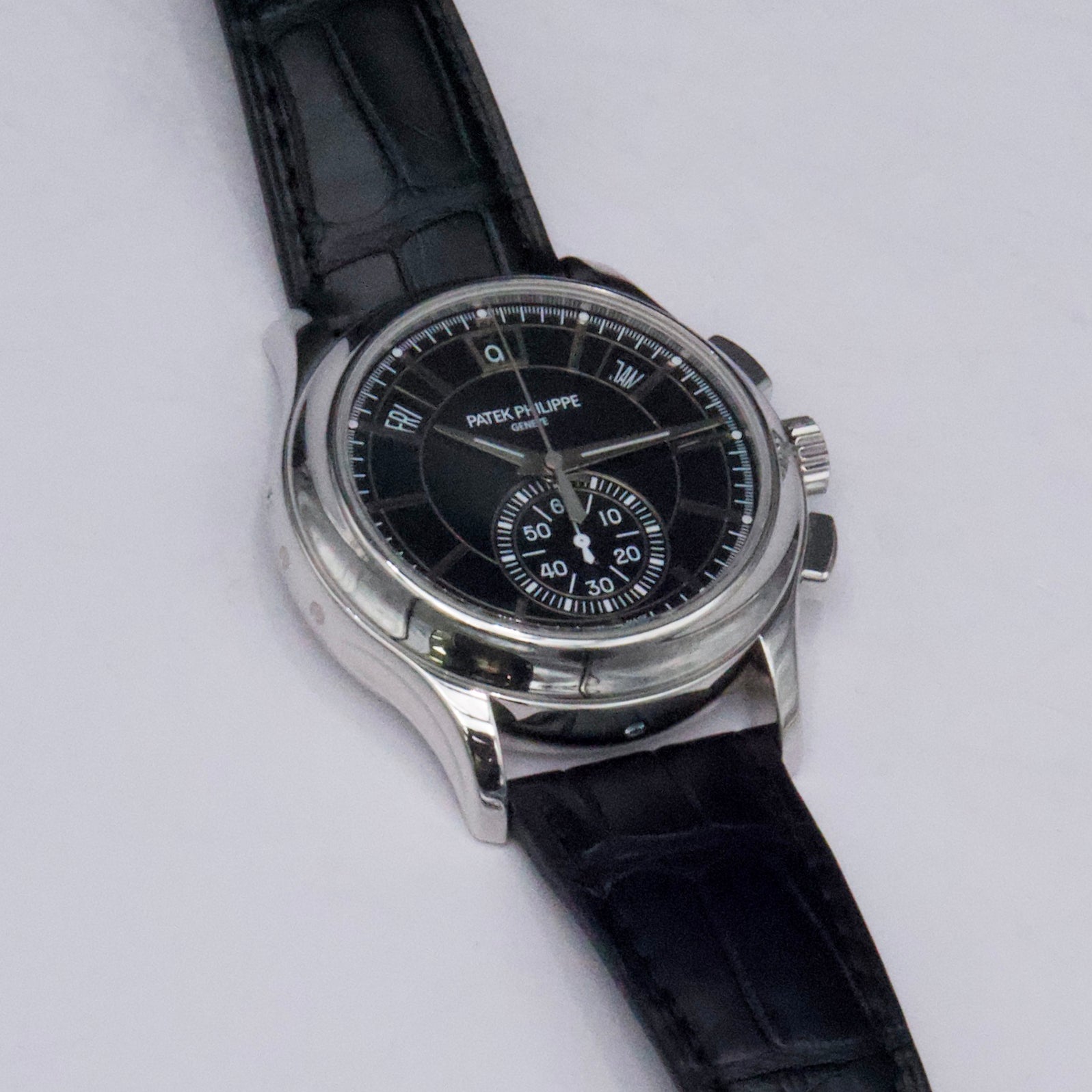 Patek Philippe Complications 5905P-010 Thumbnail 3