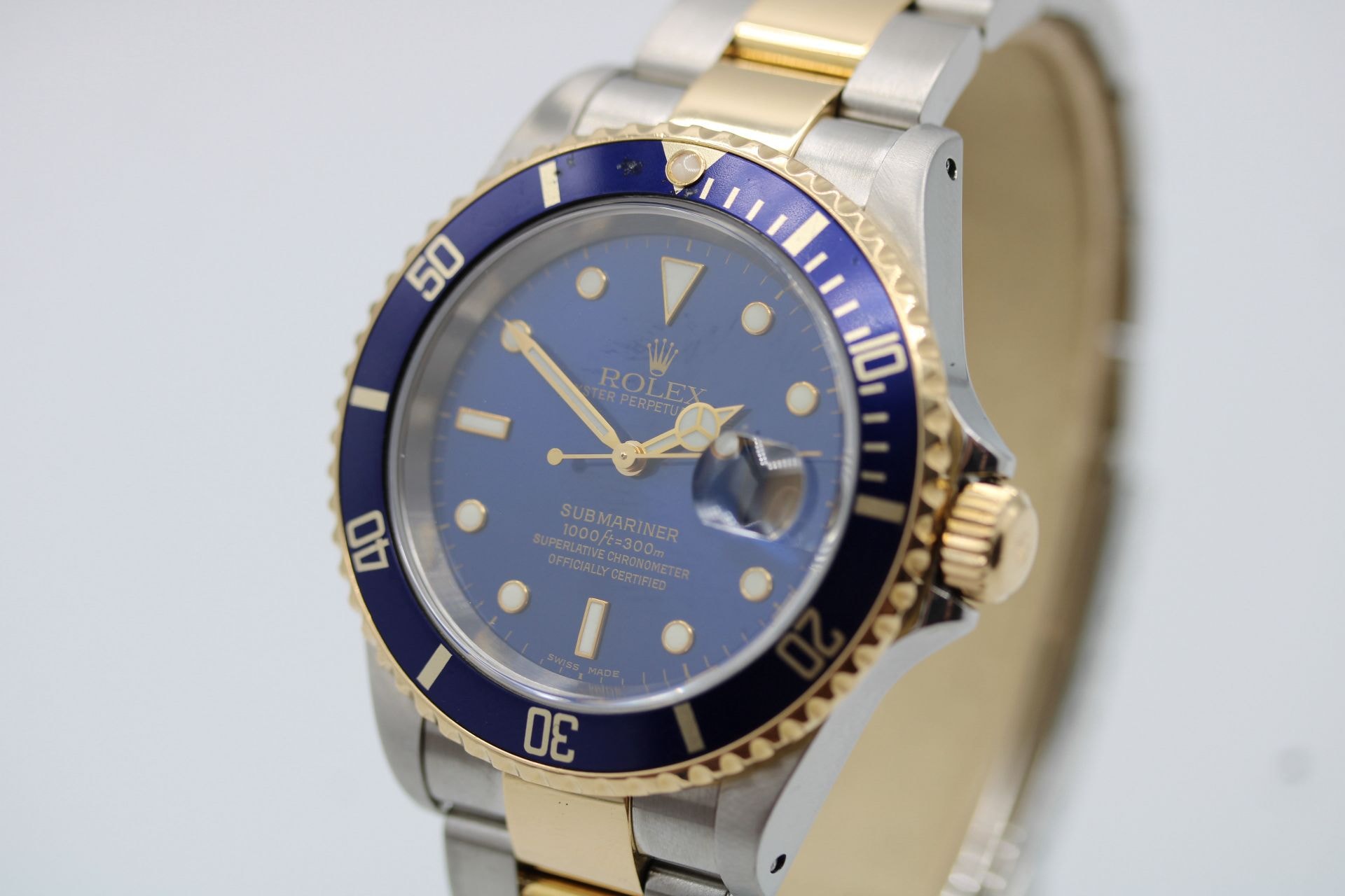 Rolex Submariner 16613 Thumbnail 2