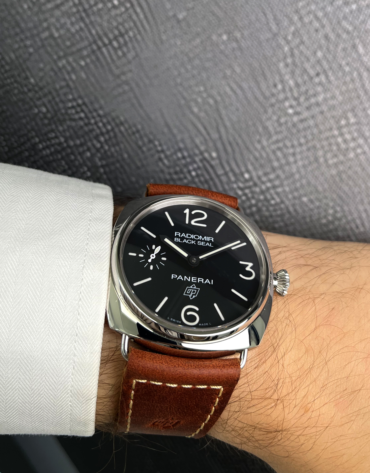 Panerai Radiomir Manual PAM00380 Thumbnail 4