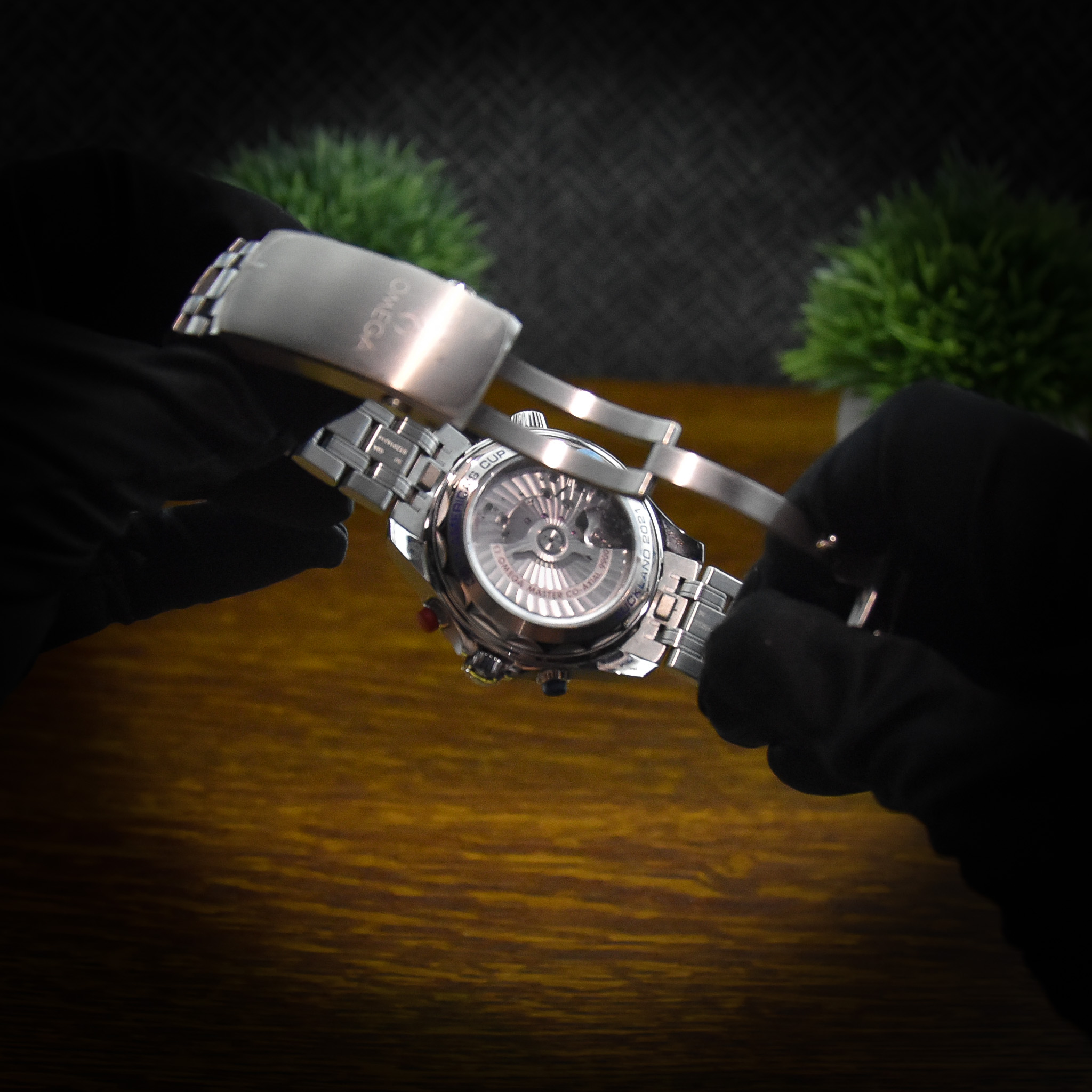 Omega Seamaster Diver 300m 210.30.44.51.03.002 Thumbnail 5