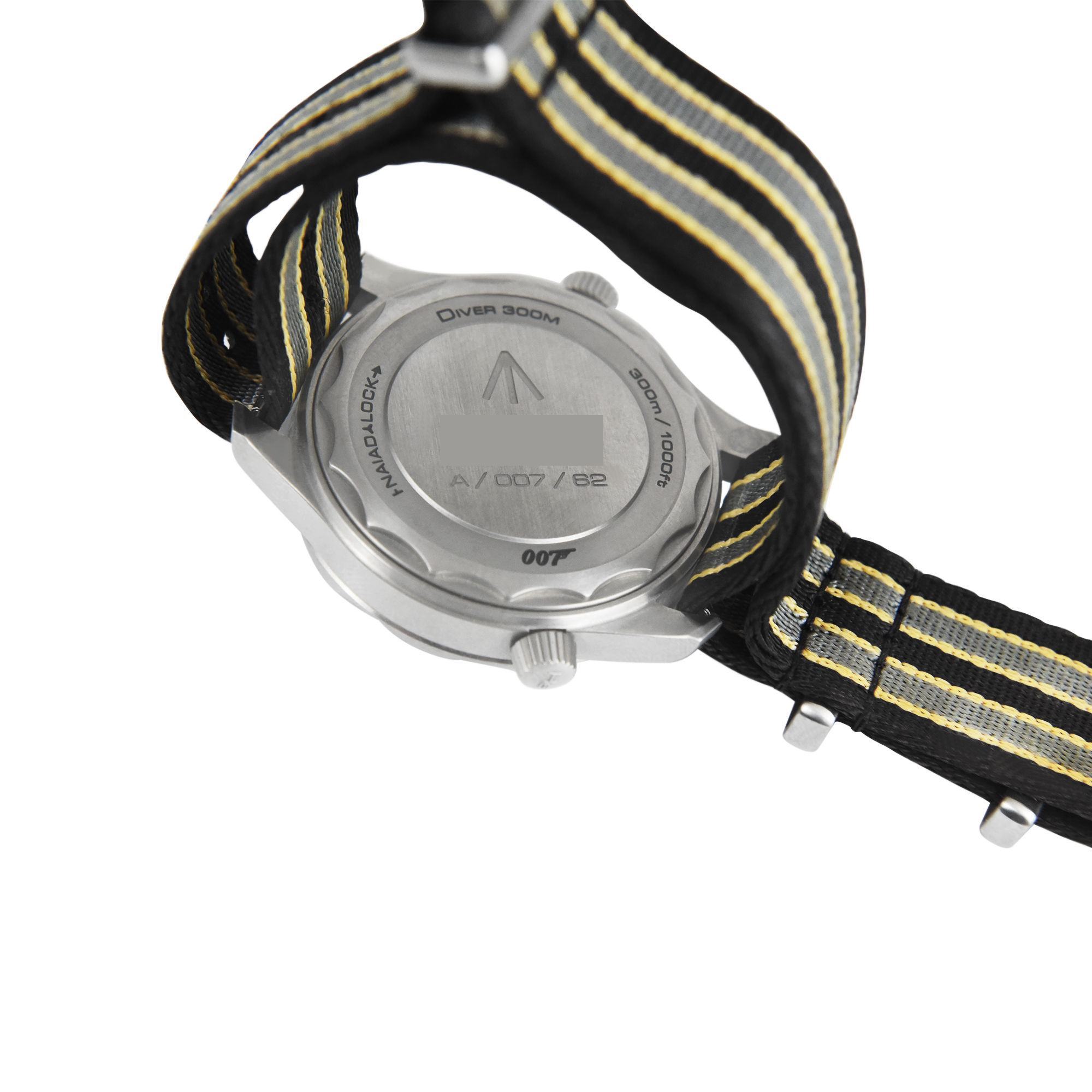 Omega Seamaster Diver 300m - James Bond Edition 210.92.42.20.01.001 Thumbnail 4