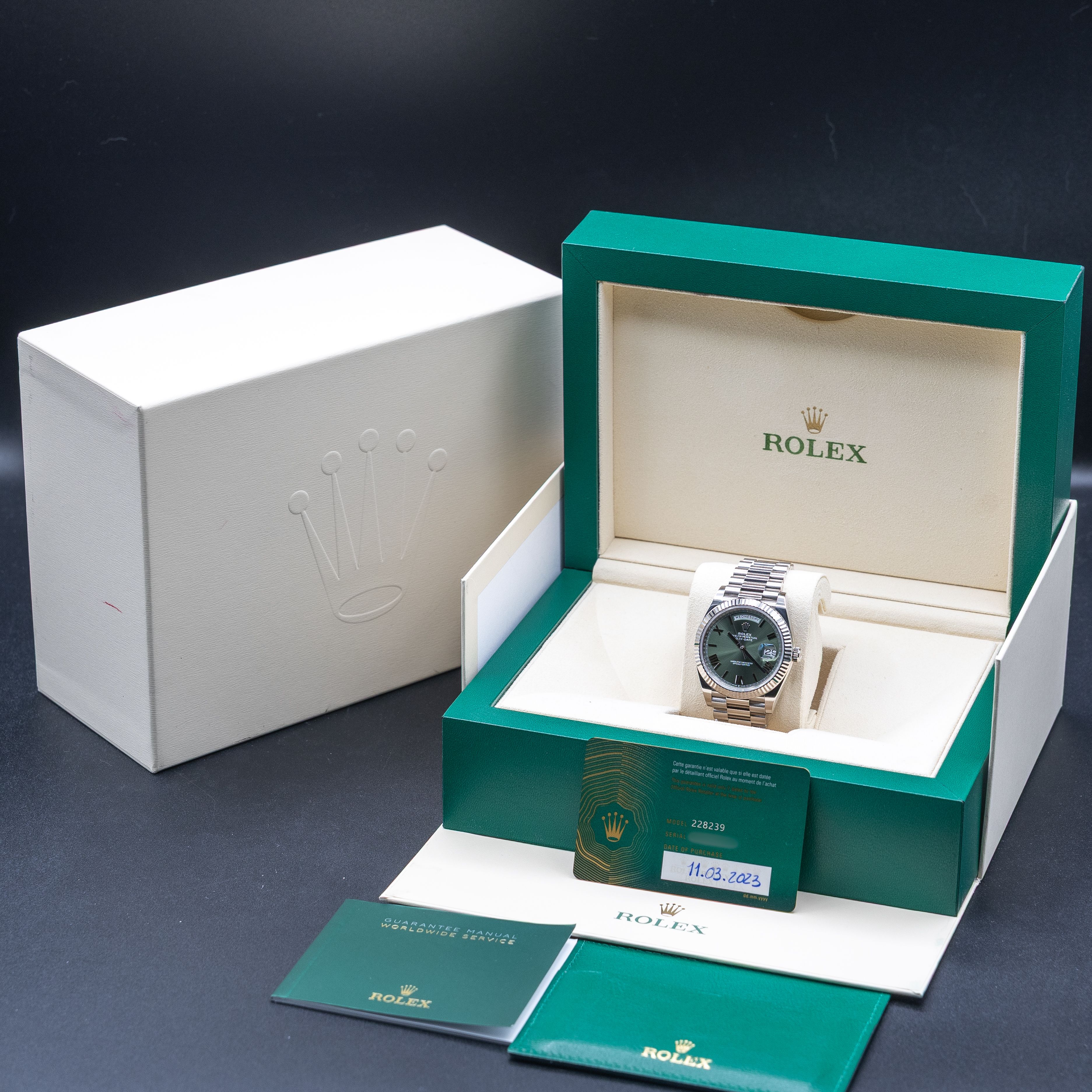 Rolex Day-Date 40 228239 Thumbnail 6