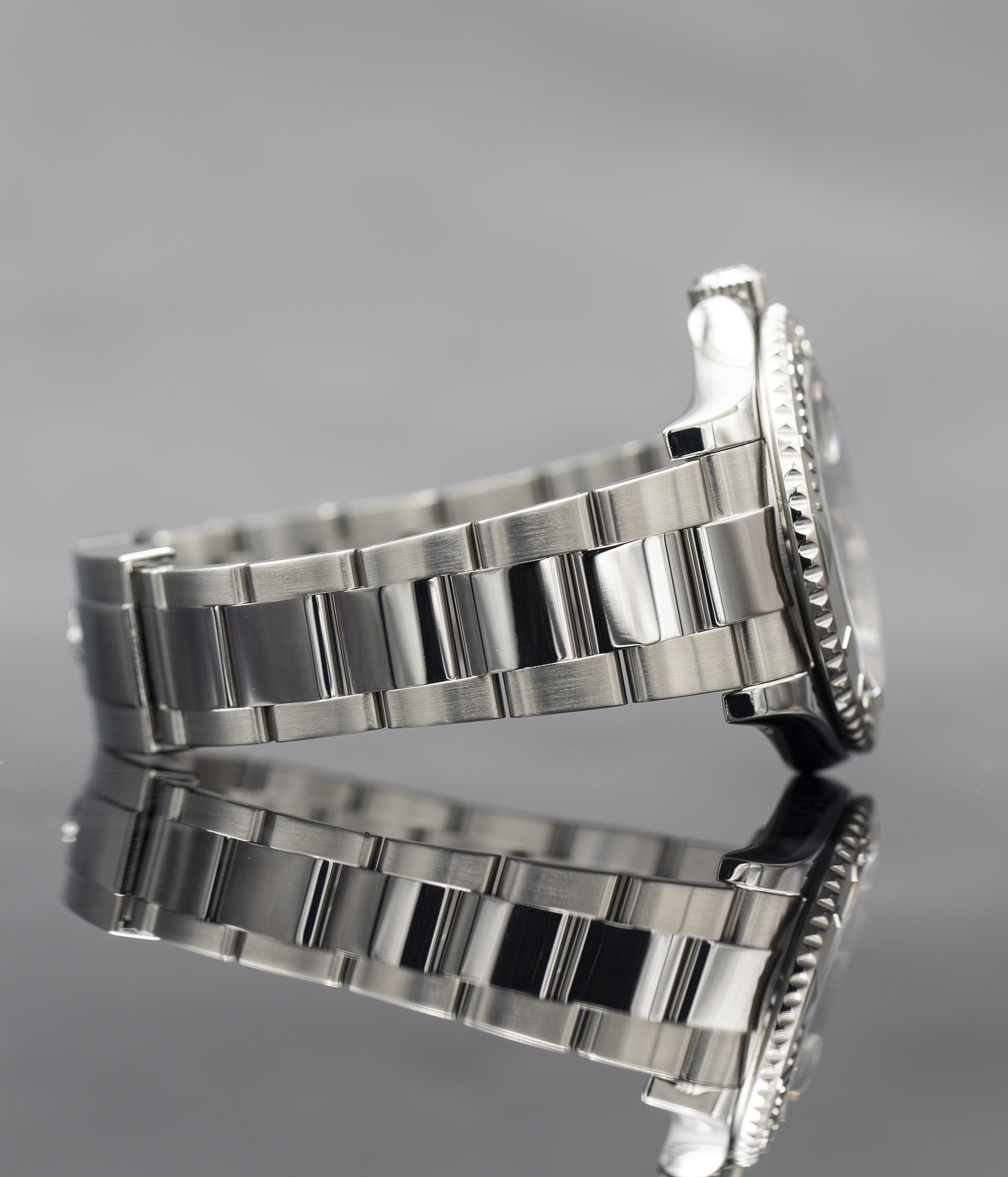 Rolex Yacht-Master 116622 Thumbnail 2