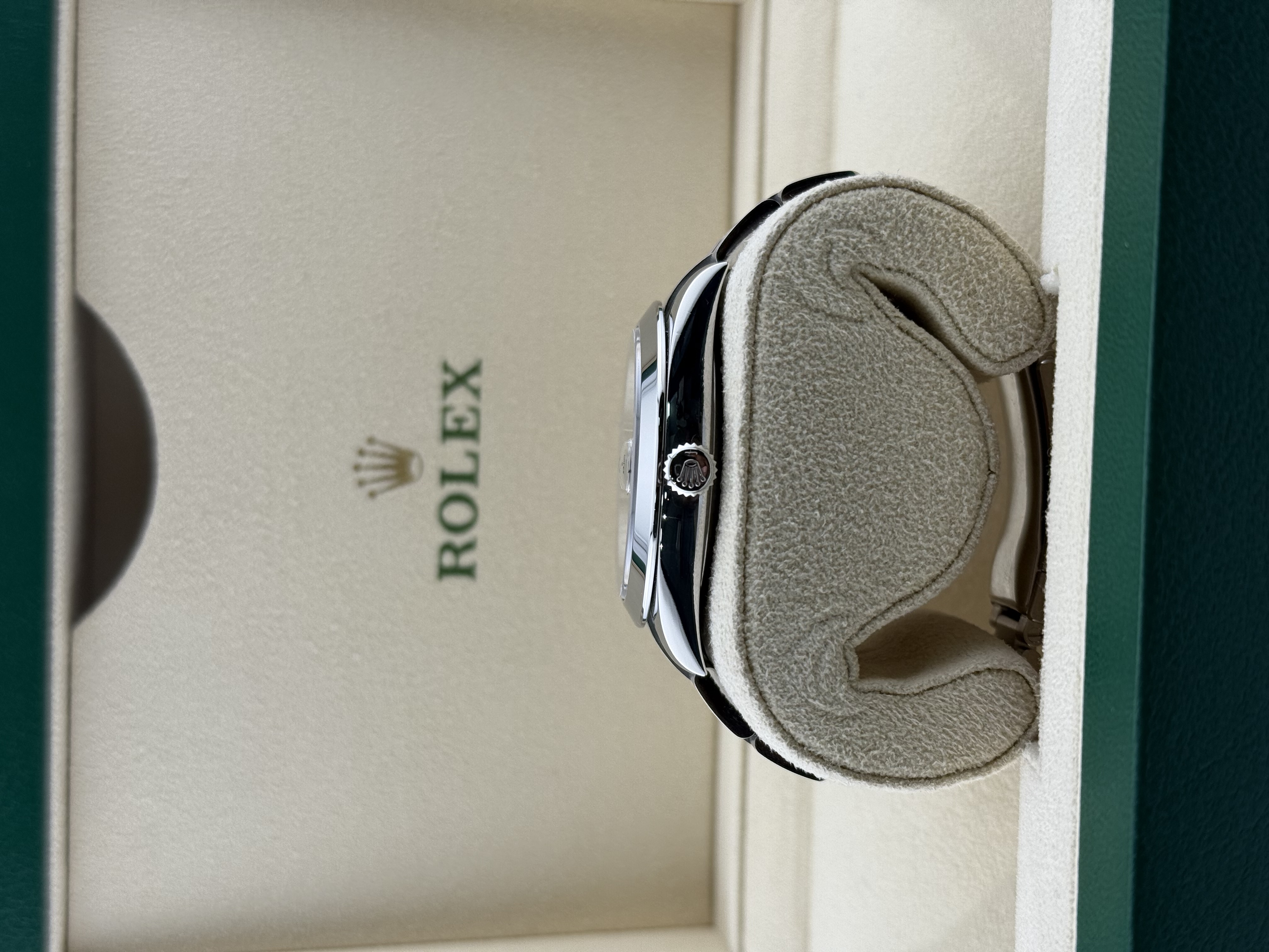 Rolex Datejust 41 126300 Thumbnail 4