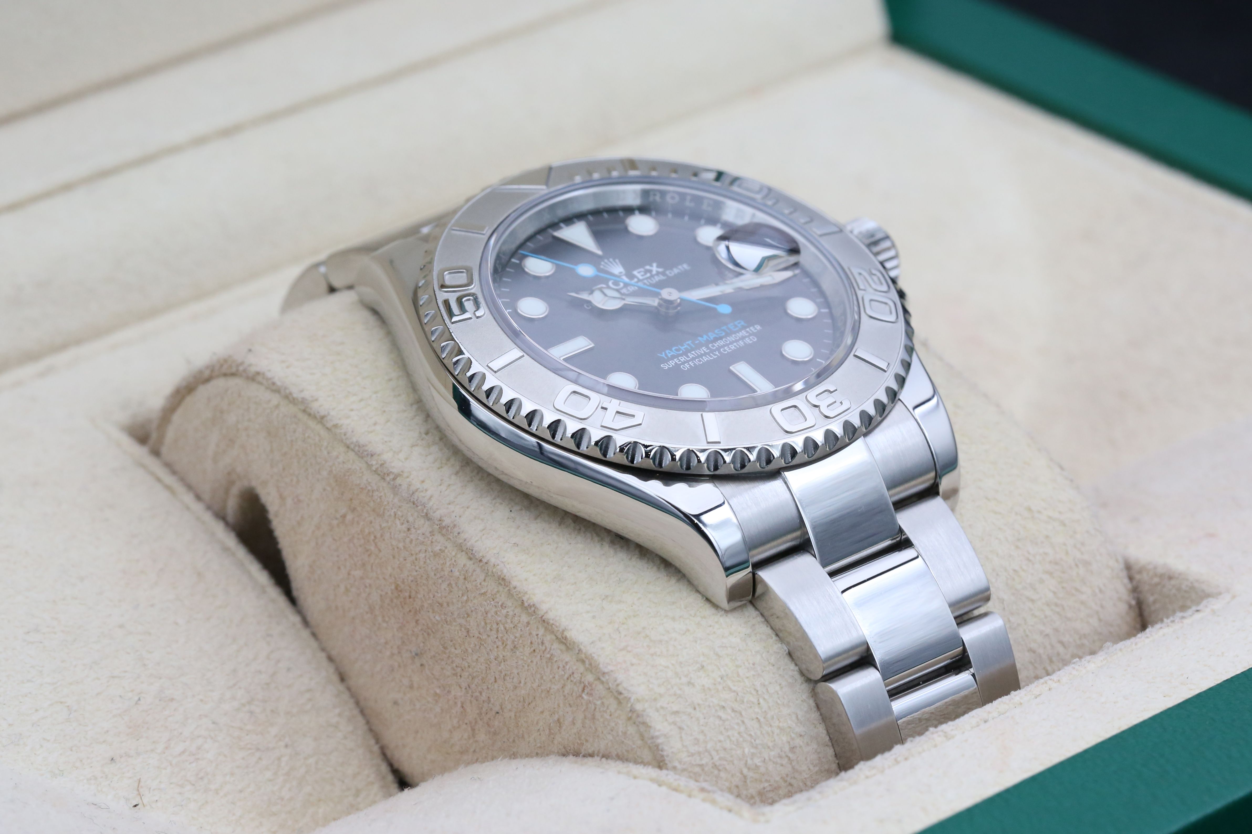 Rolex Yacht-Master 126622 Thumbnail 7