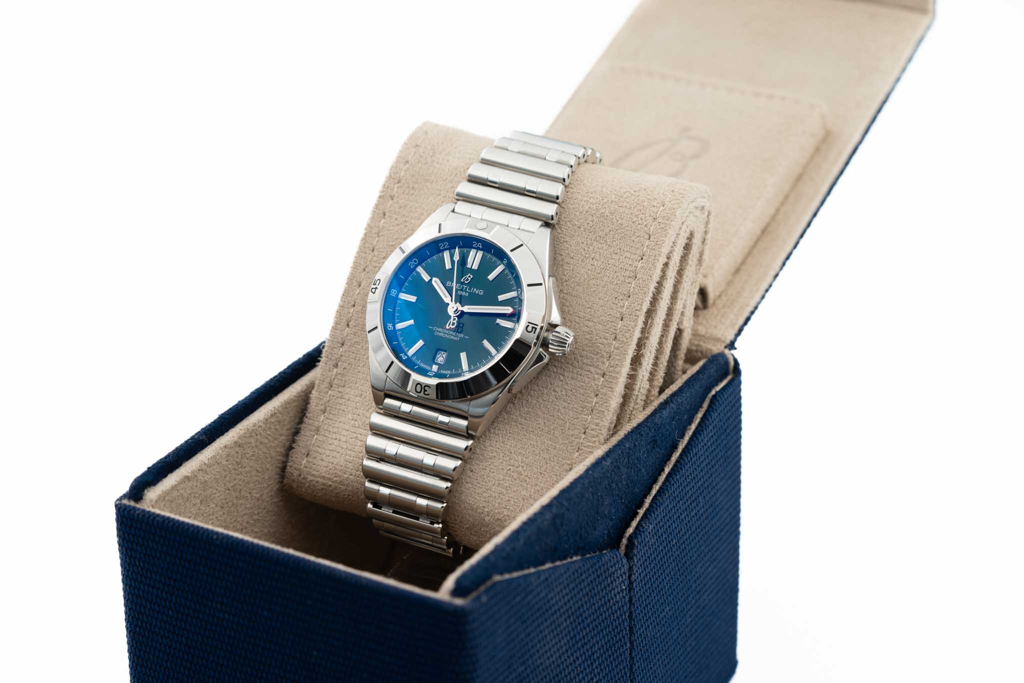 Breitling Chronomat Automatic GMT 40 A32398 Thumbnail 3