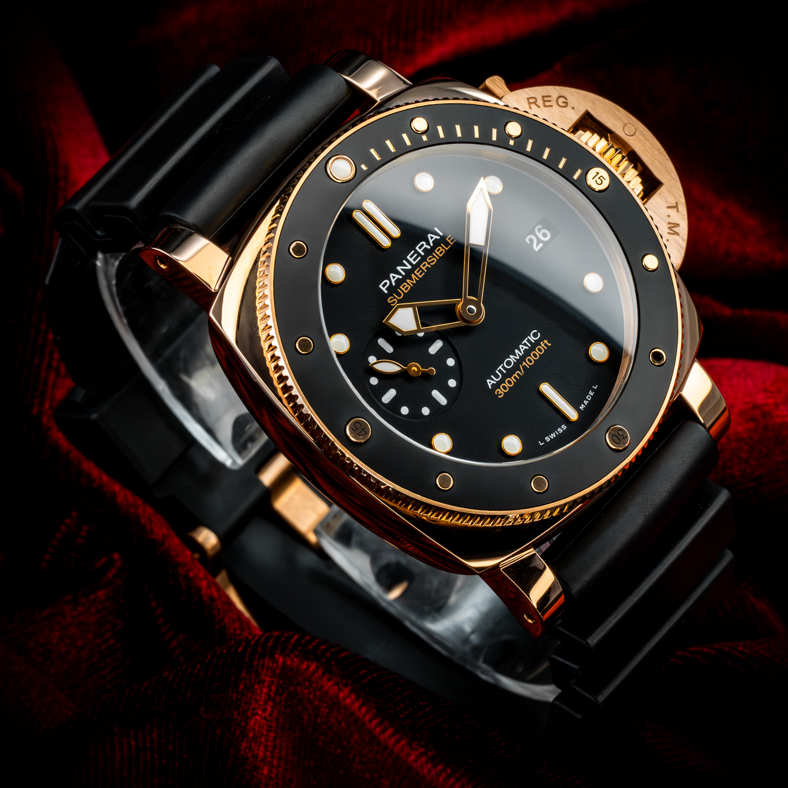 Panerai Submersible PAM02164 Thumbnail 4