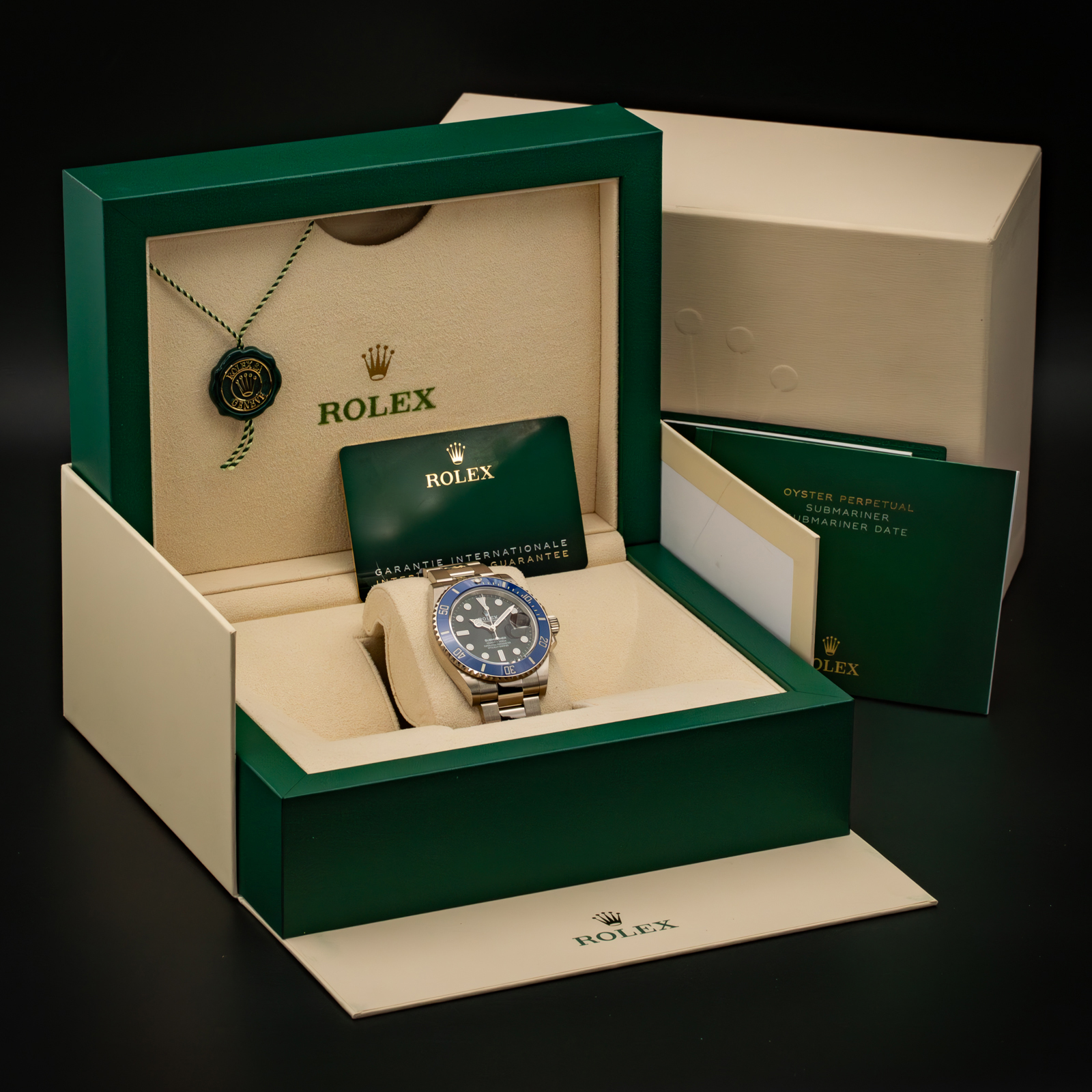 Rolex Submariner 126619 LB Thumbnail 6