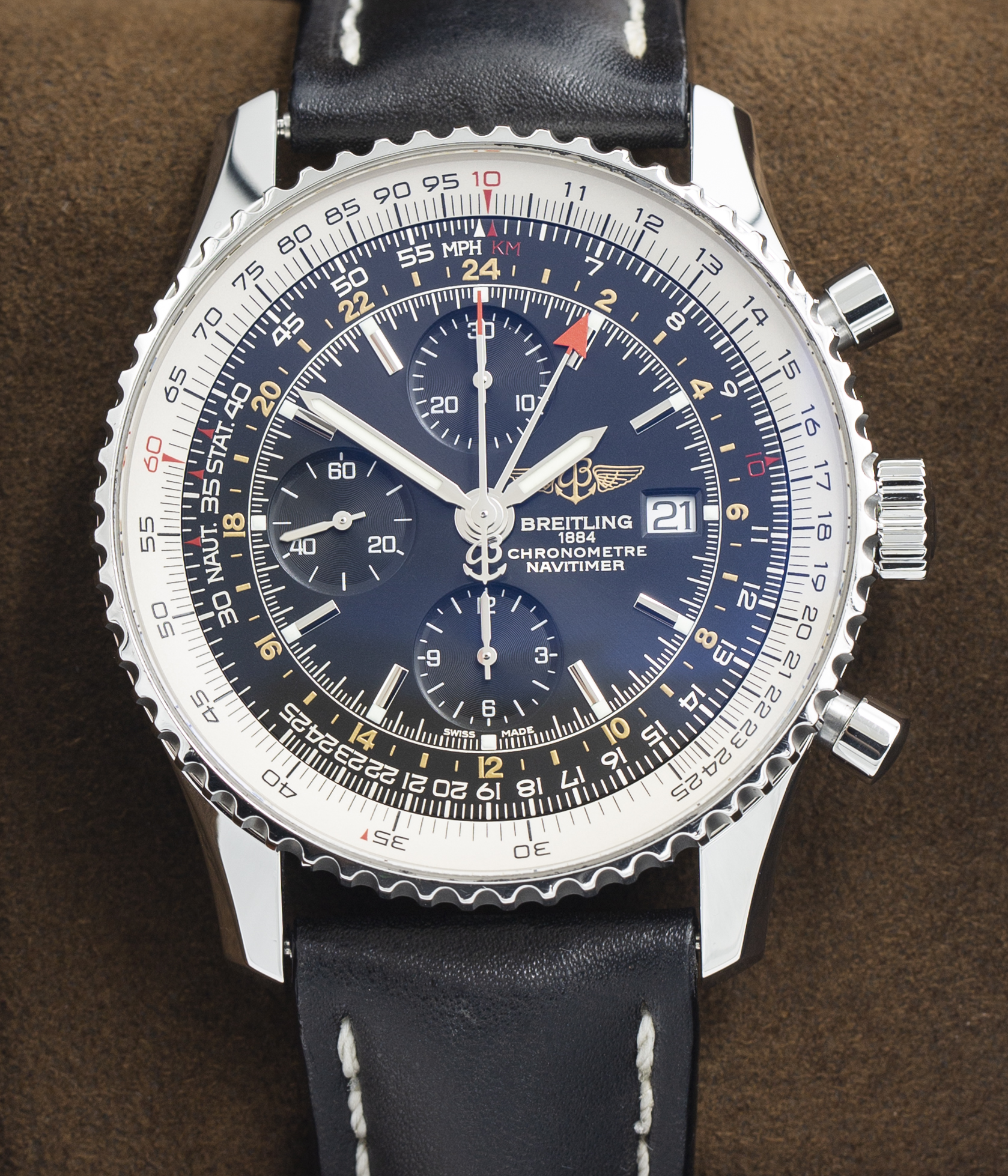 Breitling Navitimer World K24322 Thumbnail 5