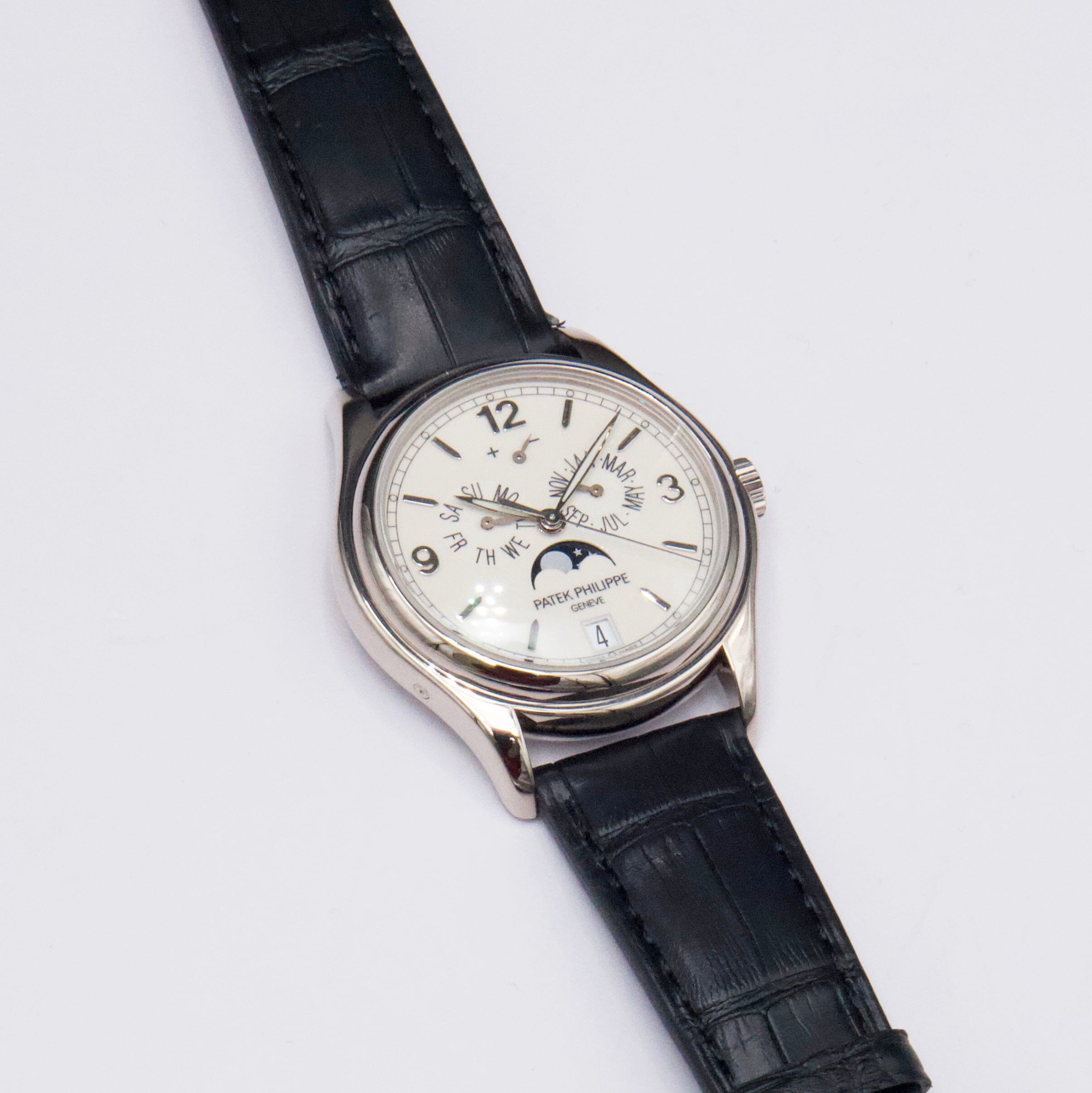 Patek Philippe Complications 5146G-001 Thumbnail 2