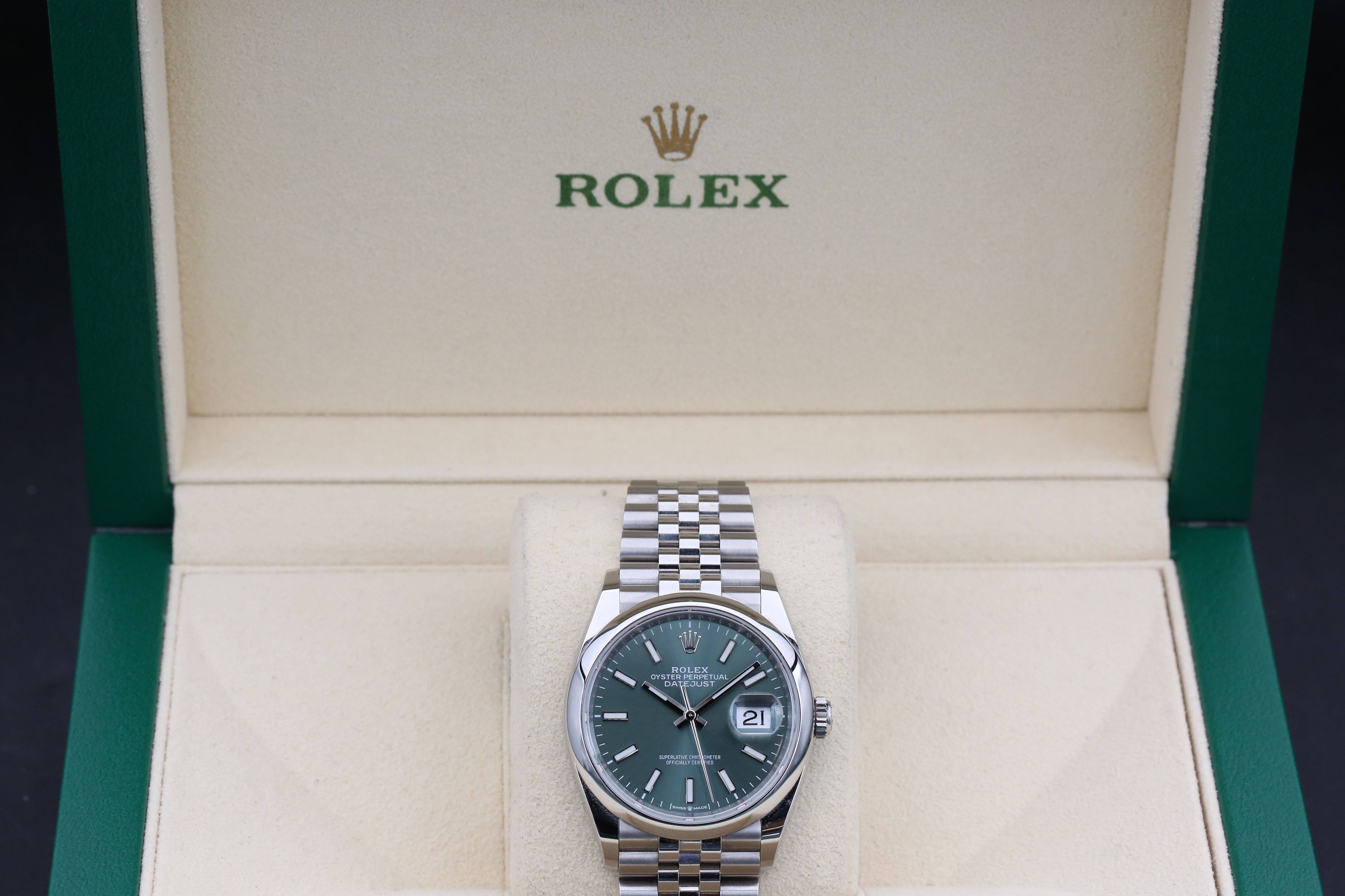 Rolex Datejust 126200 Thumbnail 4