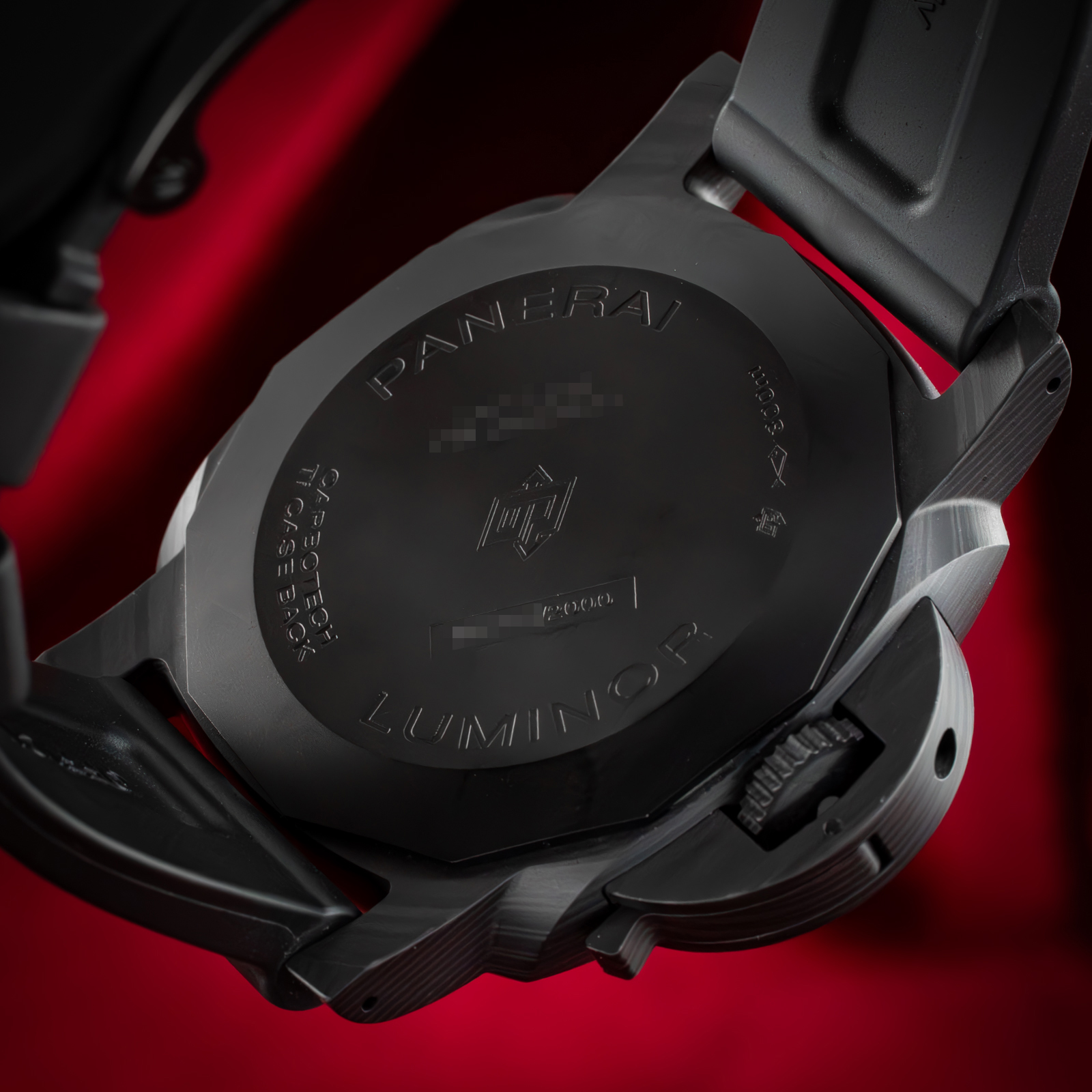 Panerai Luminor Marina Carbotech PAM01661 Thumbnail 7