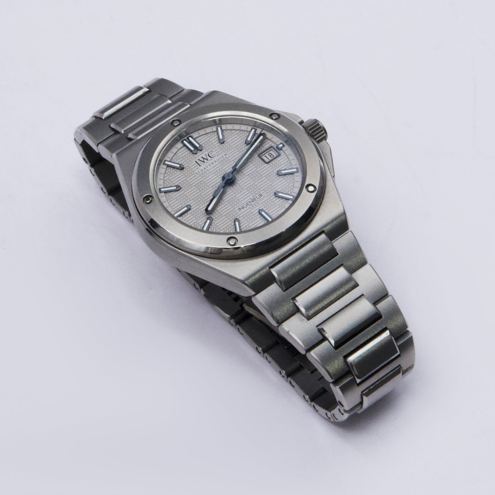 IWC Ingenieur IW328904 Thumbnail 3